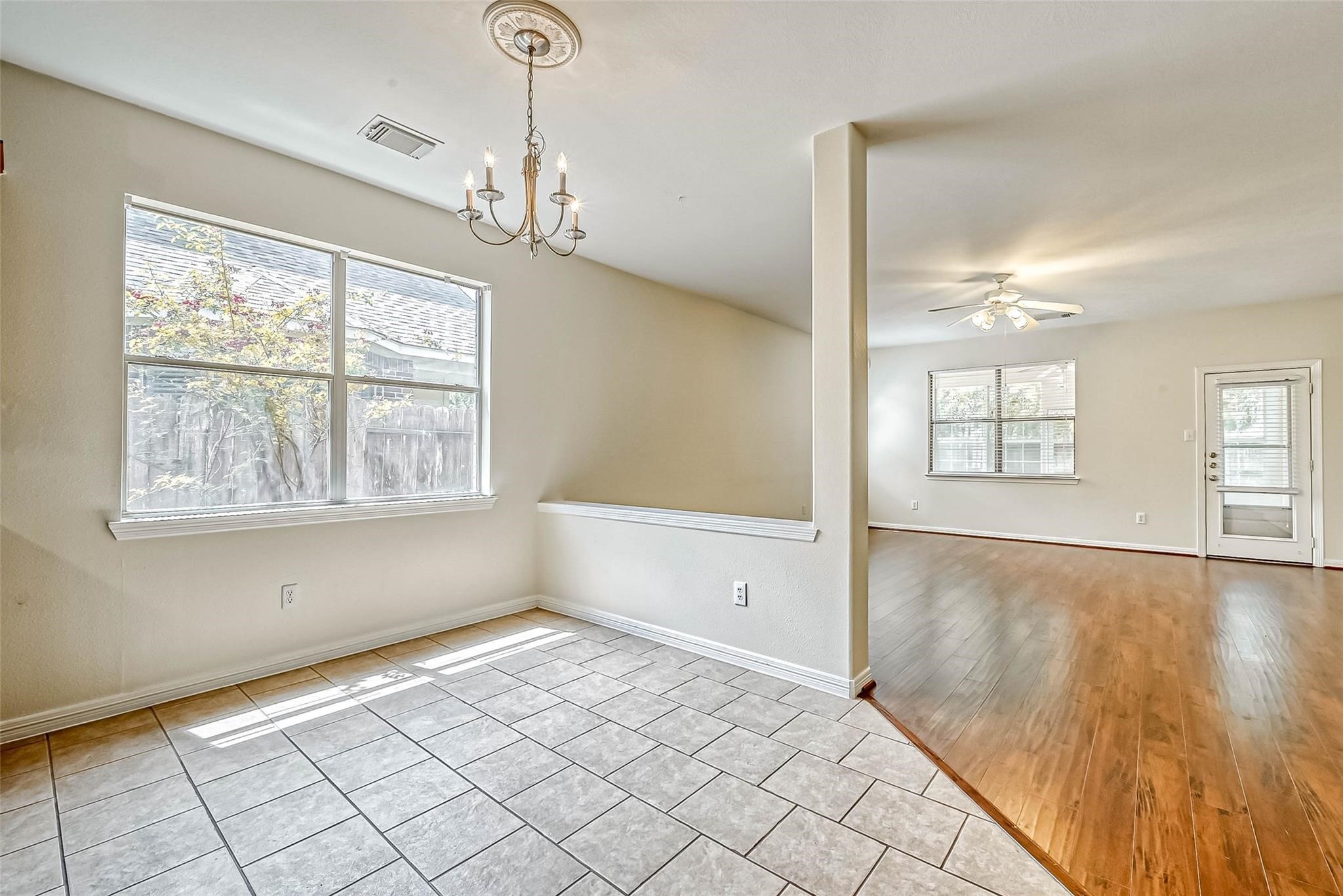 5526 Hazel Berry Way Property Photo 11