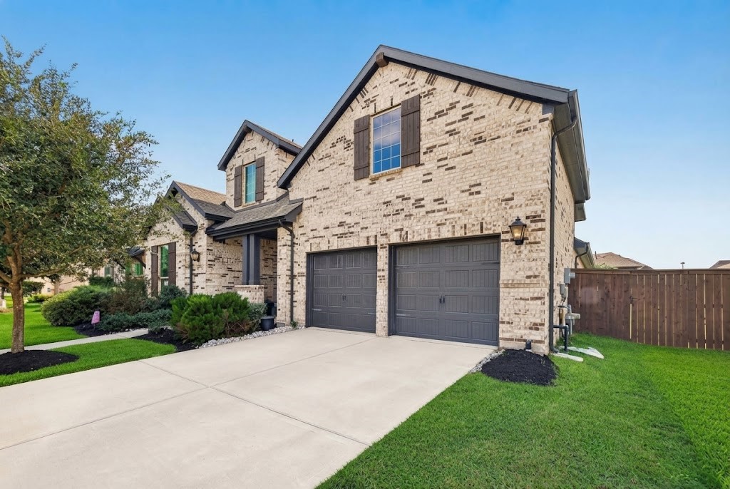 10114 Brush Way Property Photo 1
