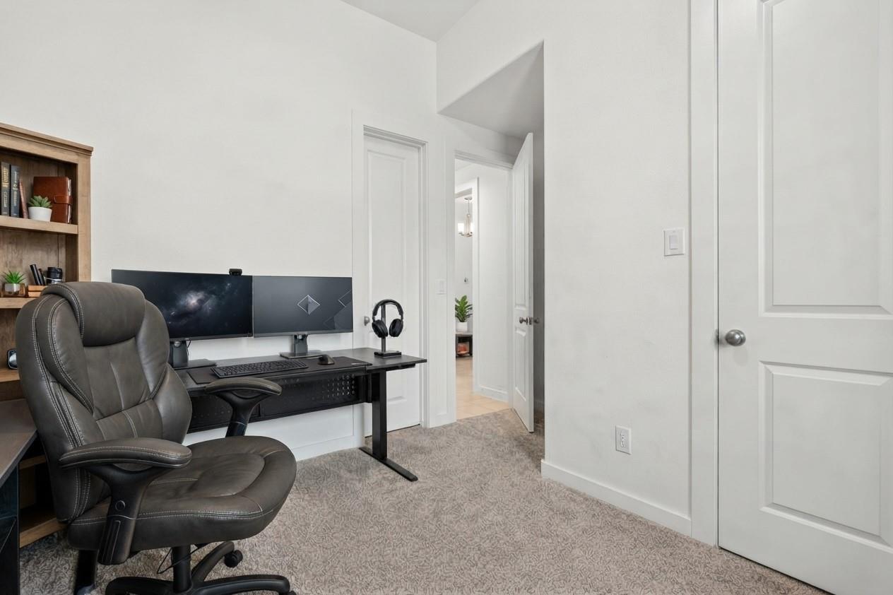 10114 Brush Way Property Photo 7