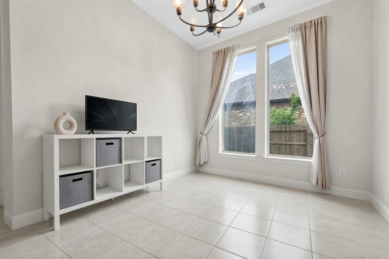 10114 Brush Way Property Photo 10