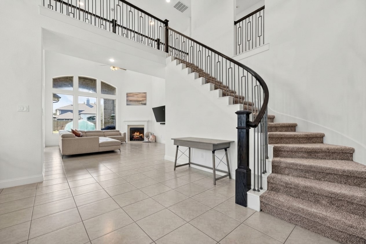 10114 Brush Way Property Photo 11