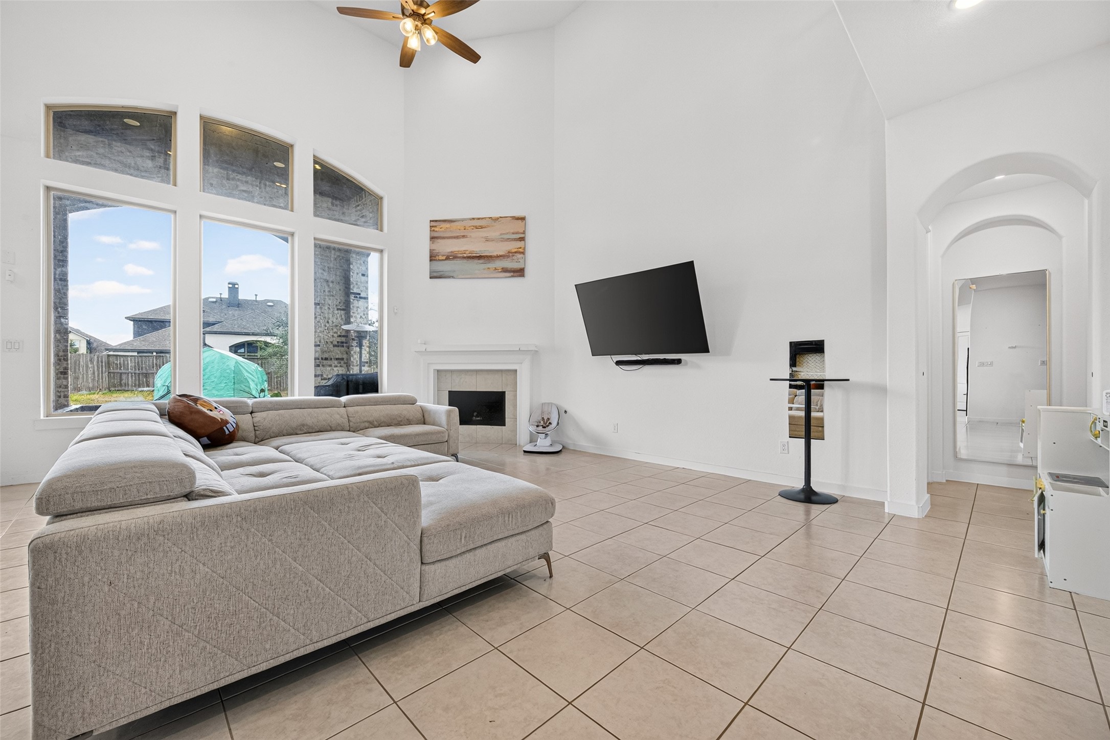 10114 Brush Way Property Photo 13