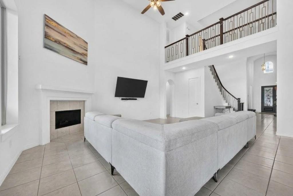 10114 Brush Way Property Photo 15