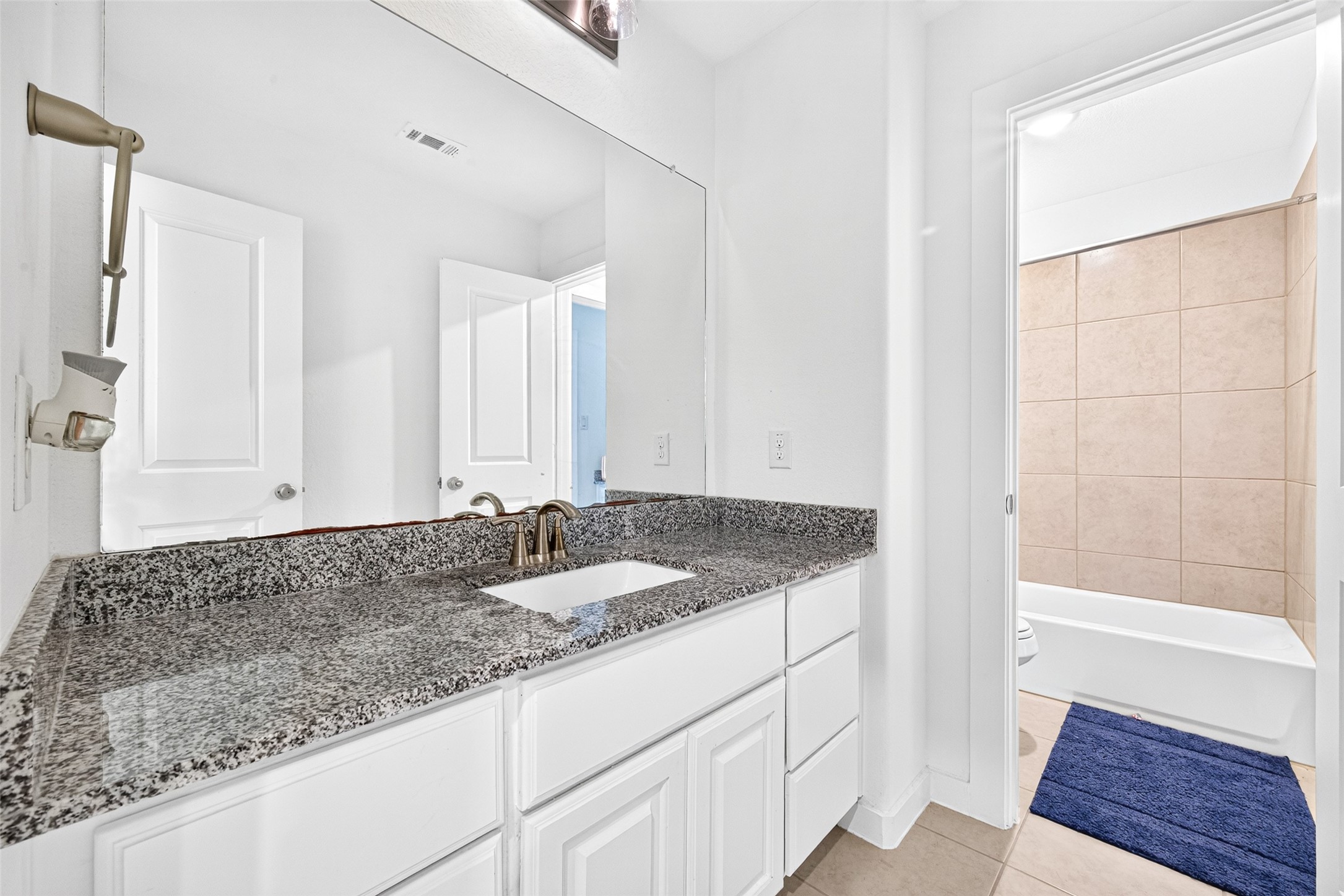 10114 Brush Way Property Photo 43