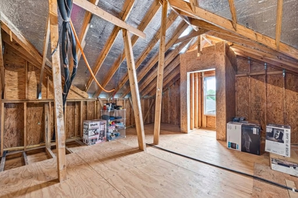 10114 Brush Way Property Photo 44