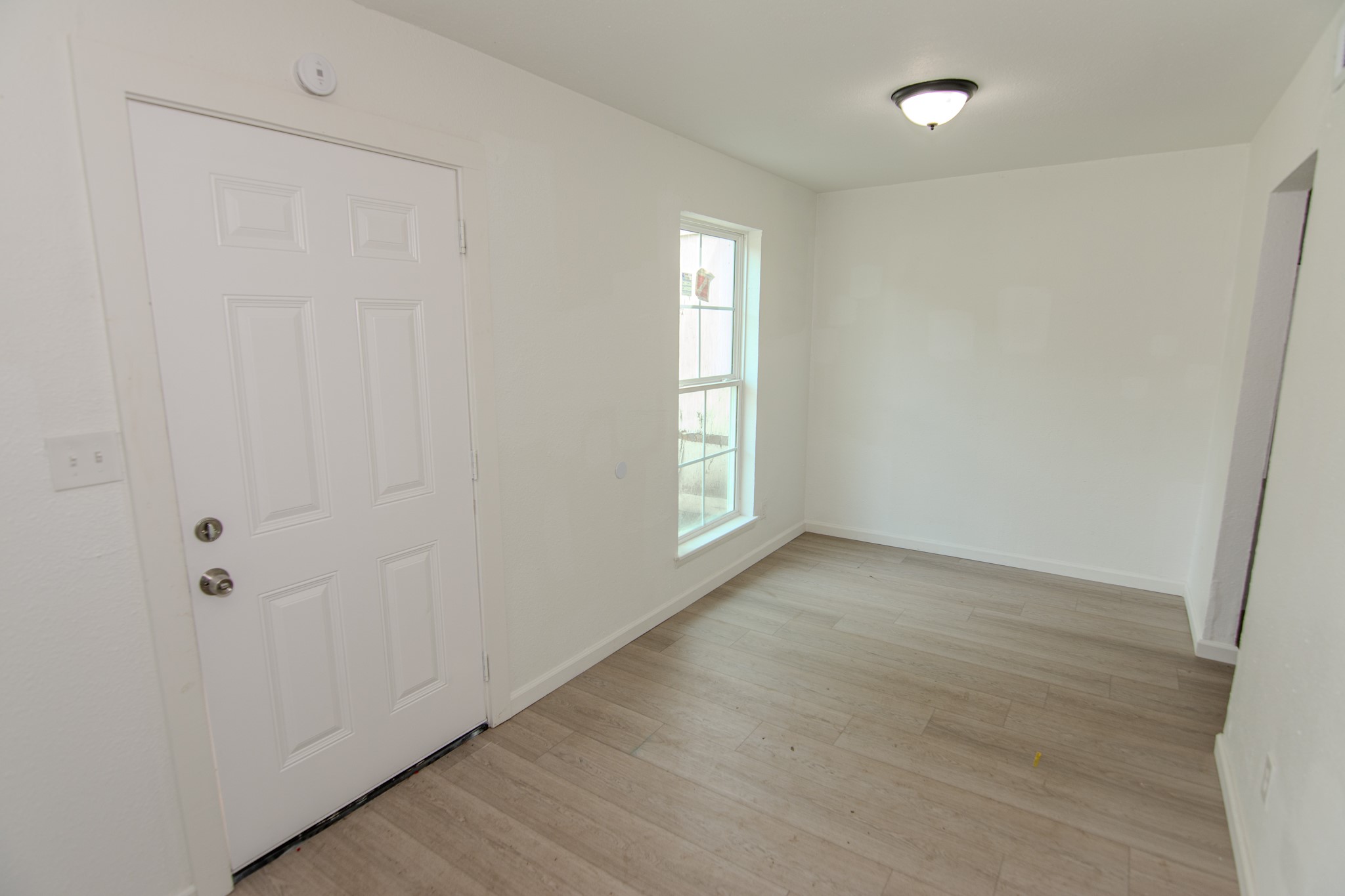 7867 Hamlet Street Property Photo 3