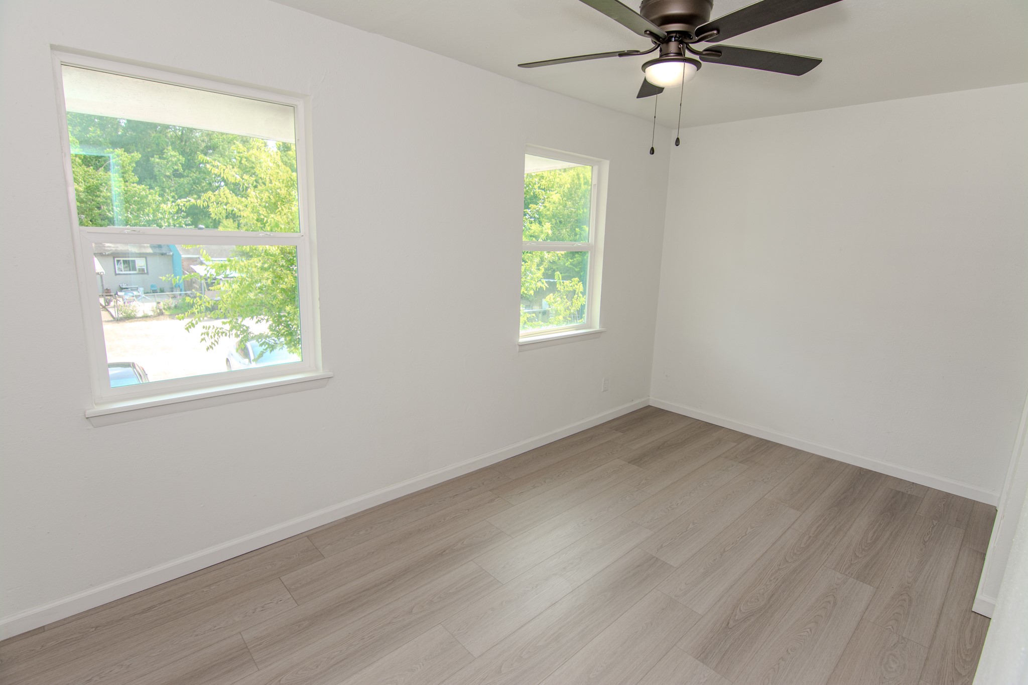7867 Hamlet Street Property Photo 12