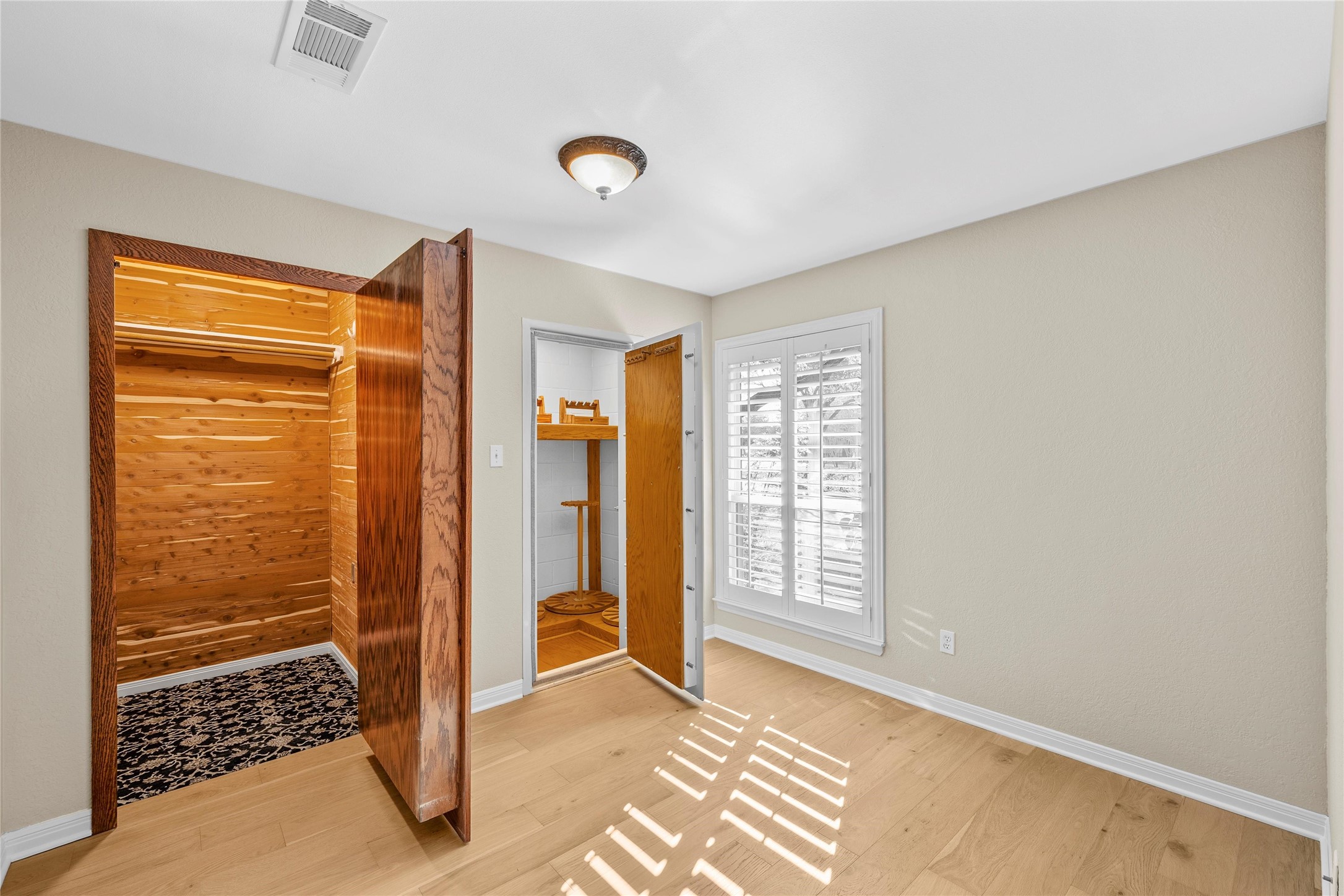 3740 Chimney Ridge Drive Property Photo 21