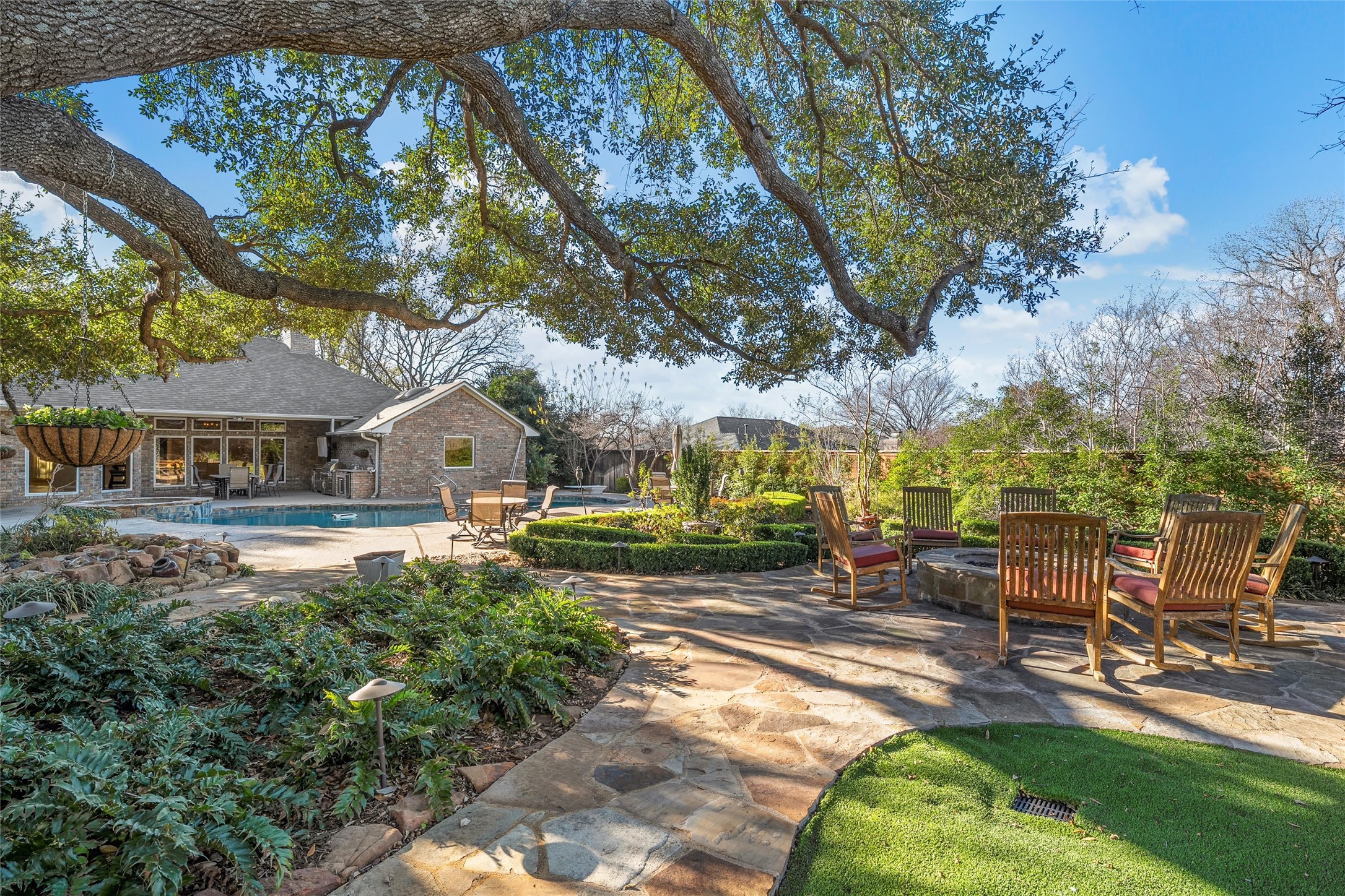 3740 Chimney Ridge Drive Property Photo 31