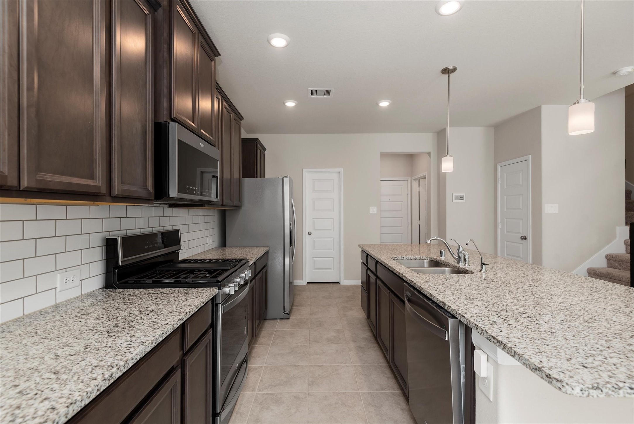 1520 Parkland Oak Drive Property Photo 13
