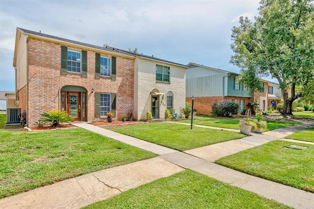 525 Longmeadow Street Property Photo 7