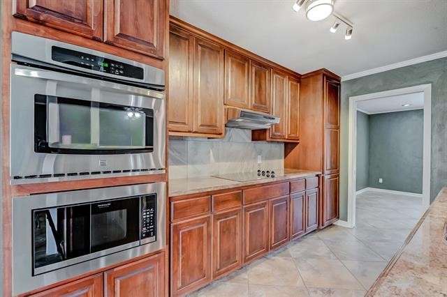 525 Longmeadow Street Property Photo 22