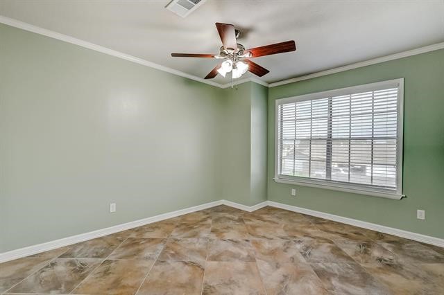 525 Longmeadow Street Property Photo 28