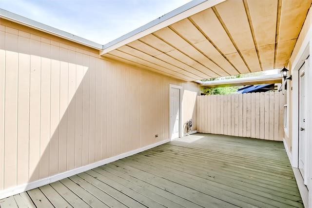 525 Longmeadow Street Property Photo 32