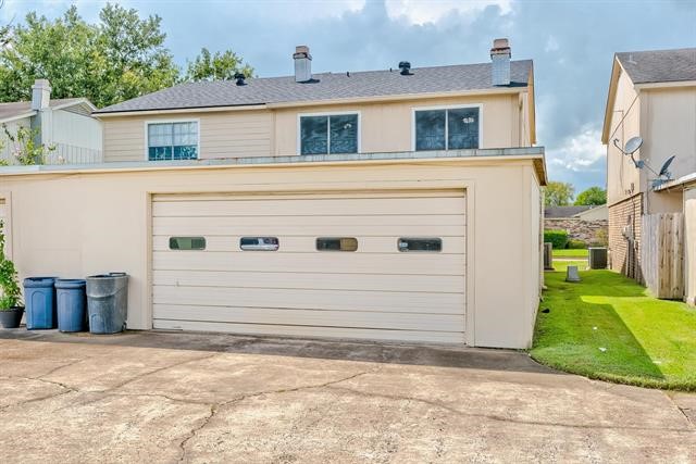 525 Longmeadow Street Property Photo 34