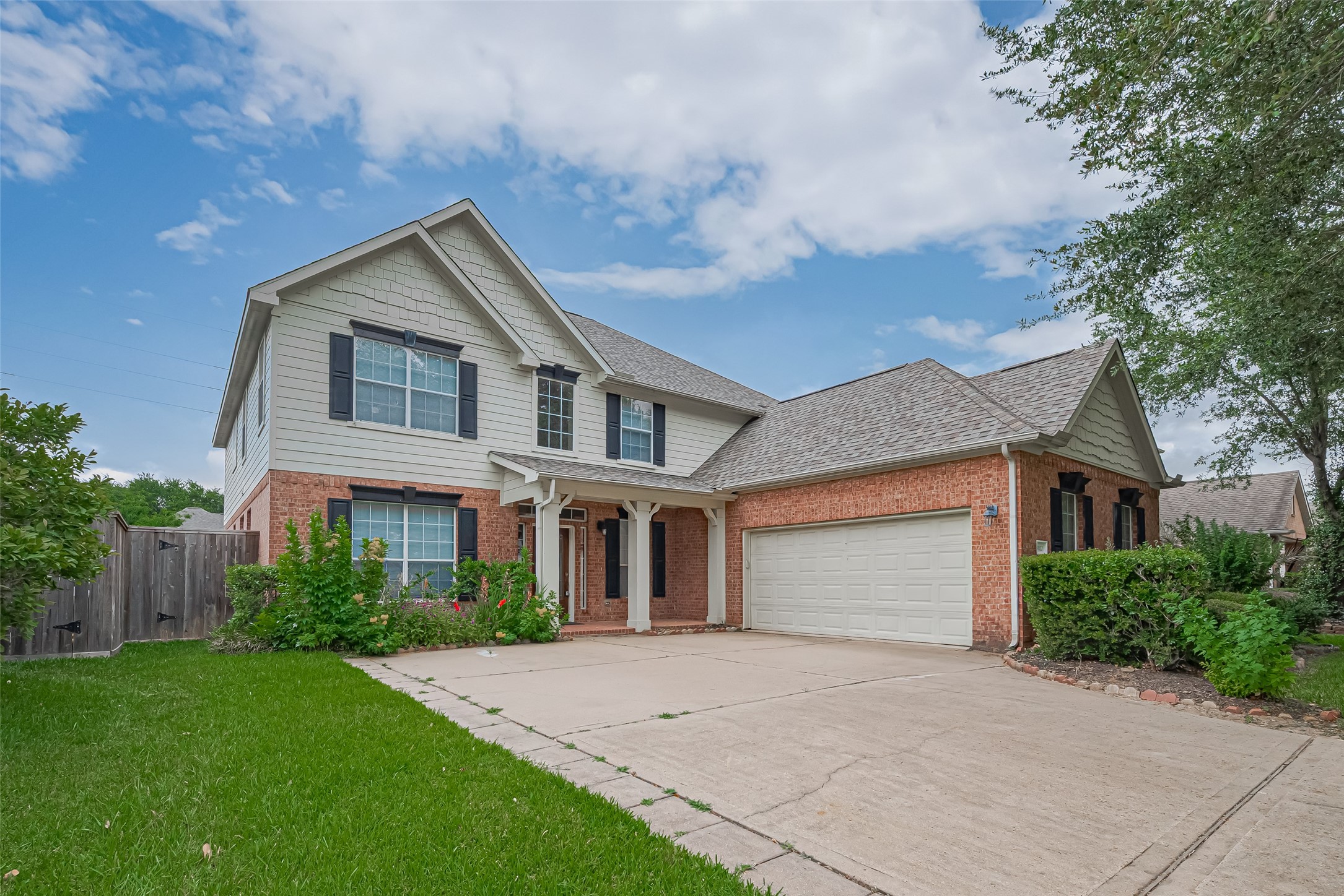 3822 Auburn Grove Circle Property Photo 1