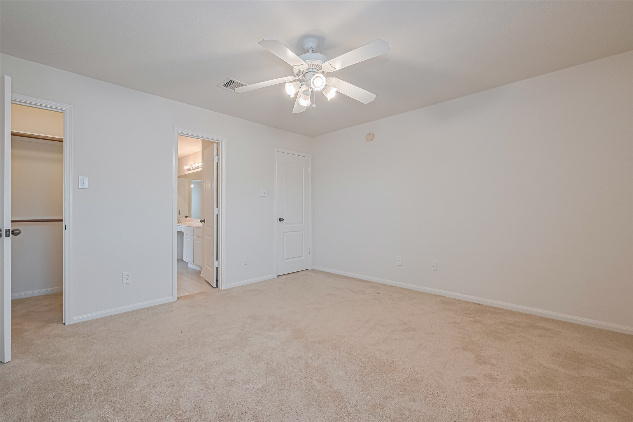 3822 Auburn Grove Circle Property Photo 32