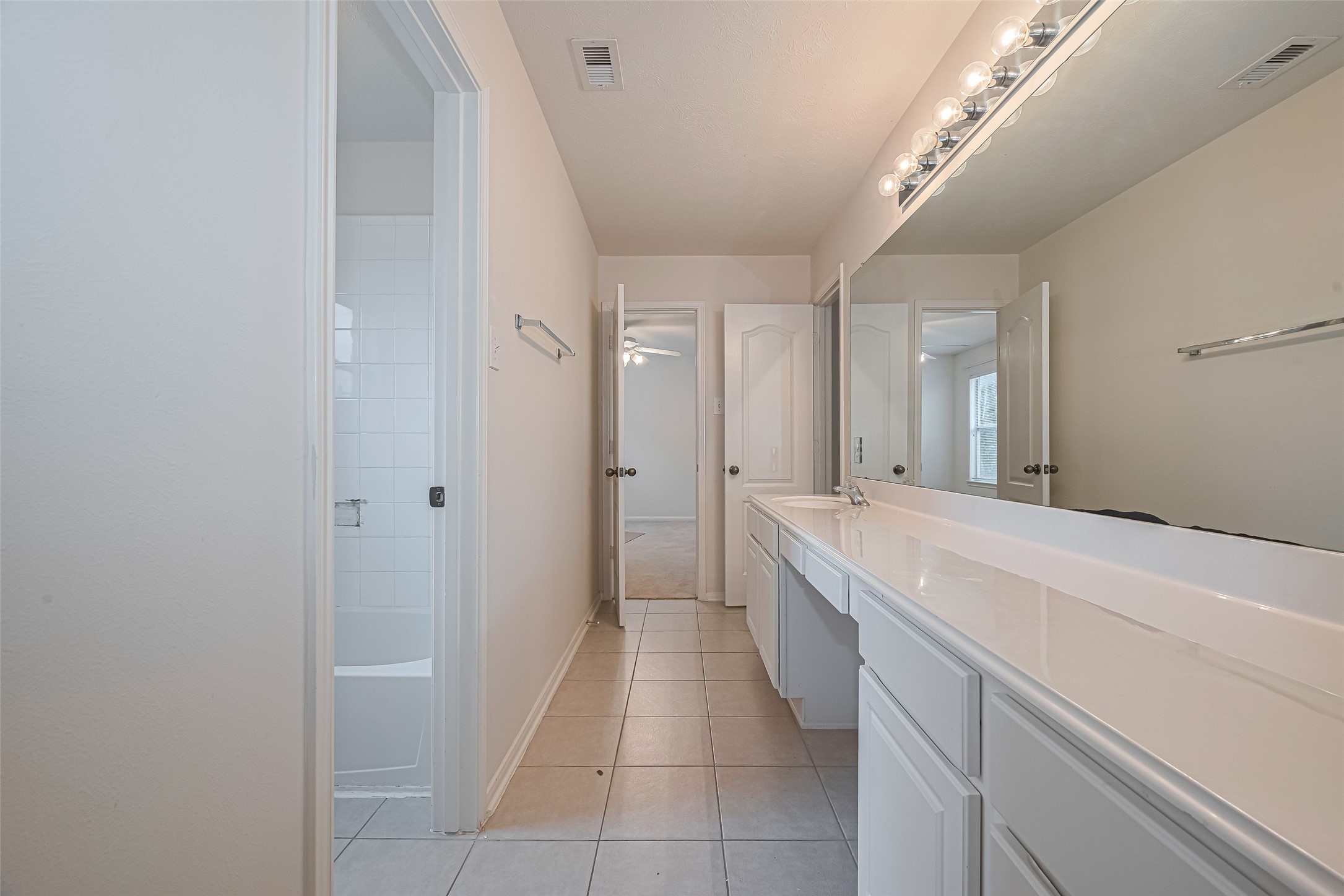 3822 Auburn Grove Circle Property Photo 33