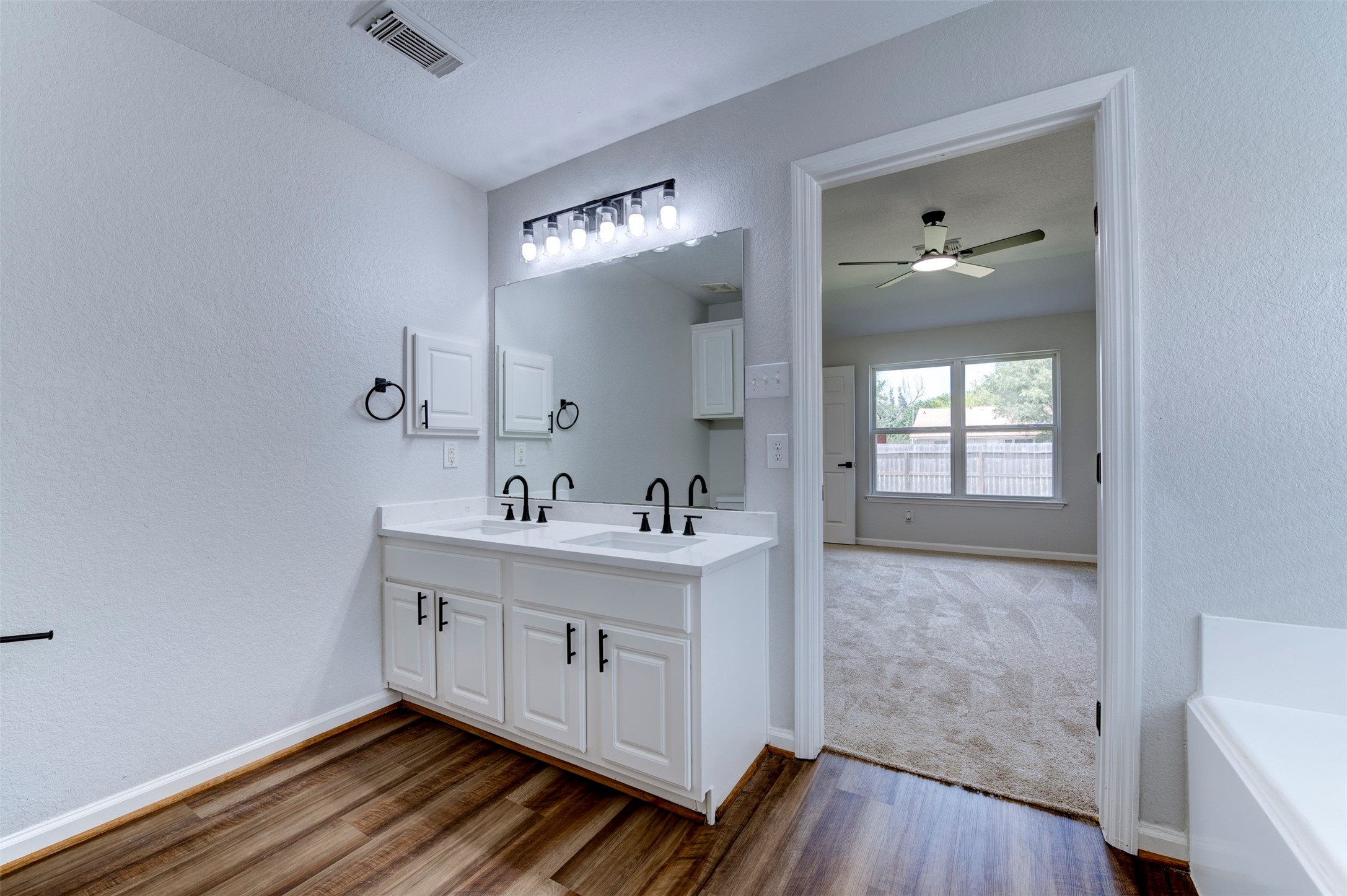 6530 Jasmine Arbor Lane Property Photo 19