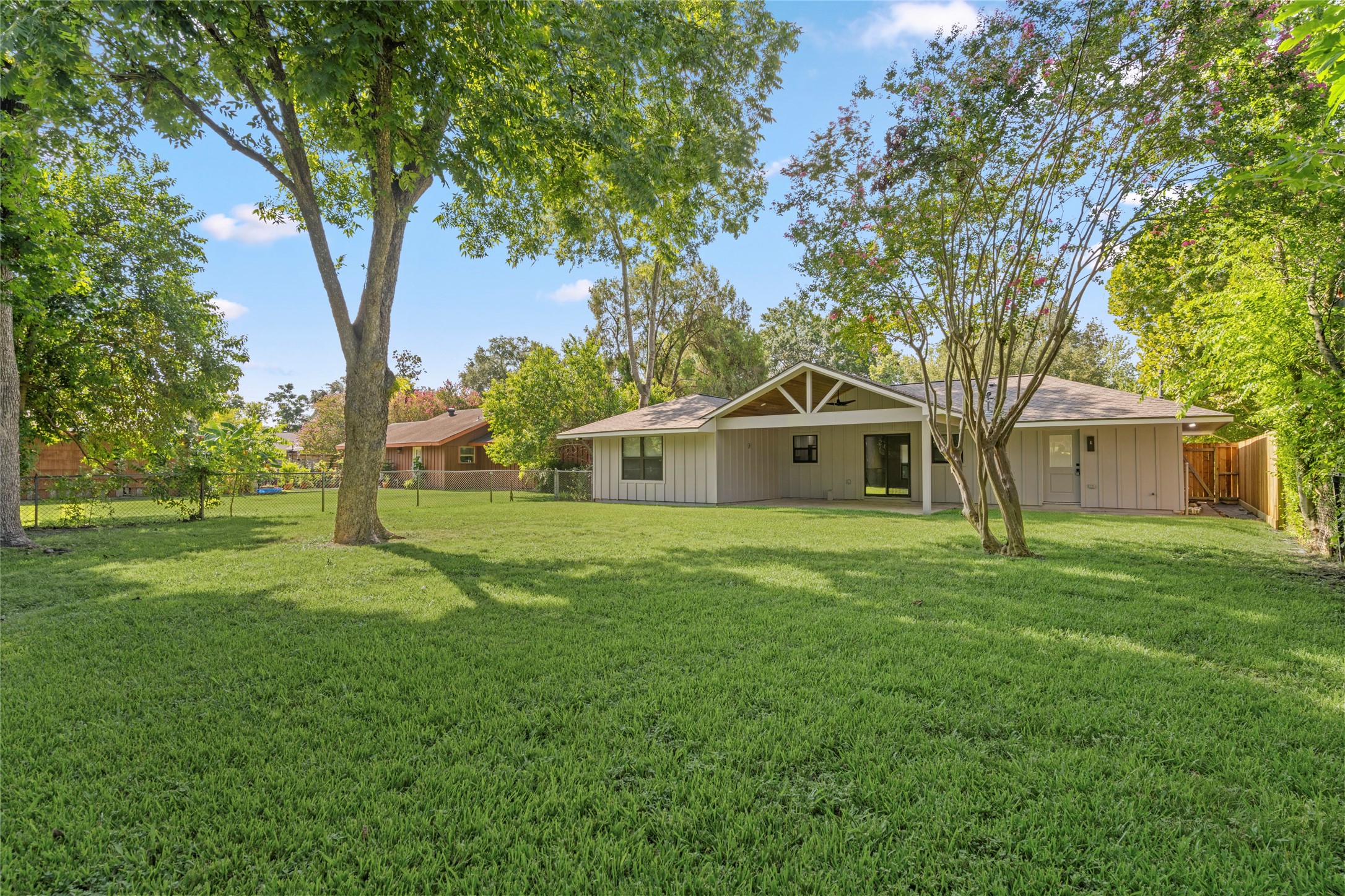 9606 Pine Lake Drive Property Photo 28