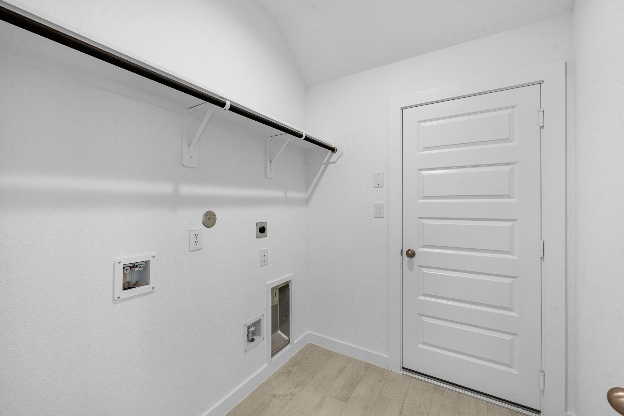 6315 Old Cypress Landing Lane Property Photo 19