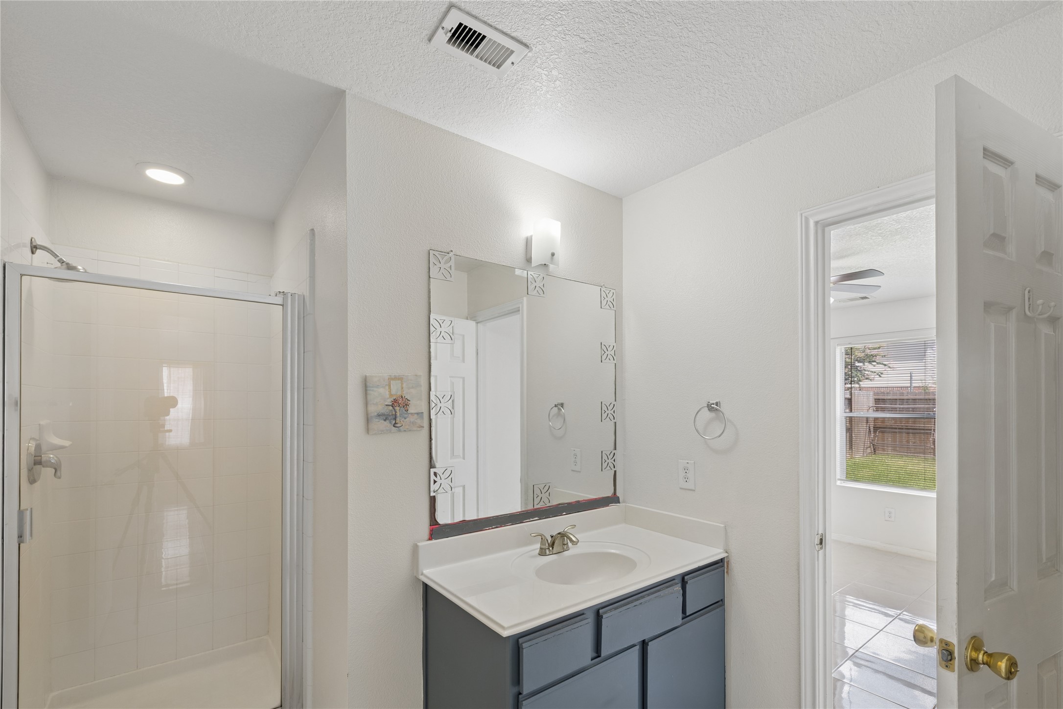 19514 Swan Valley Drive Property Photo 11