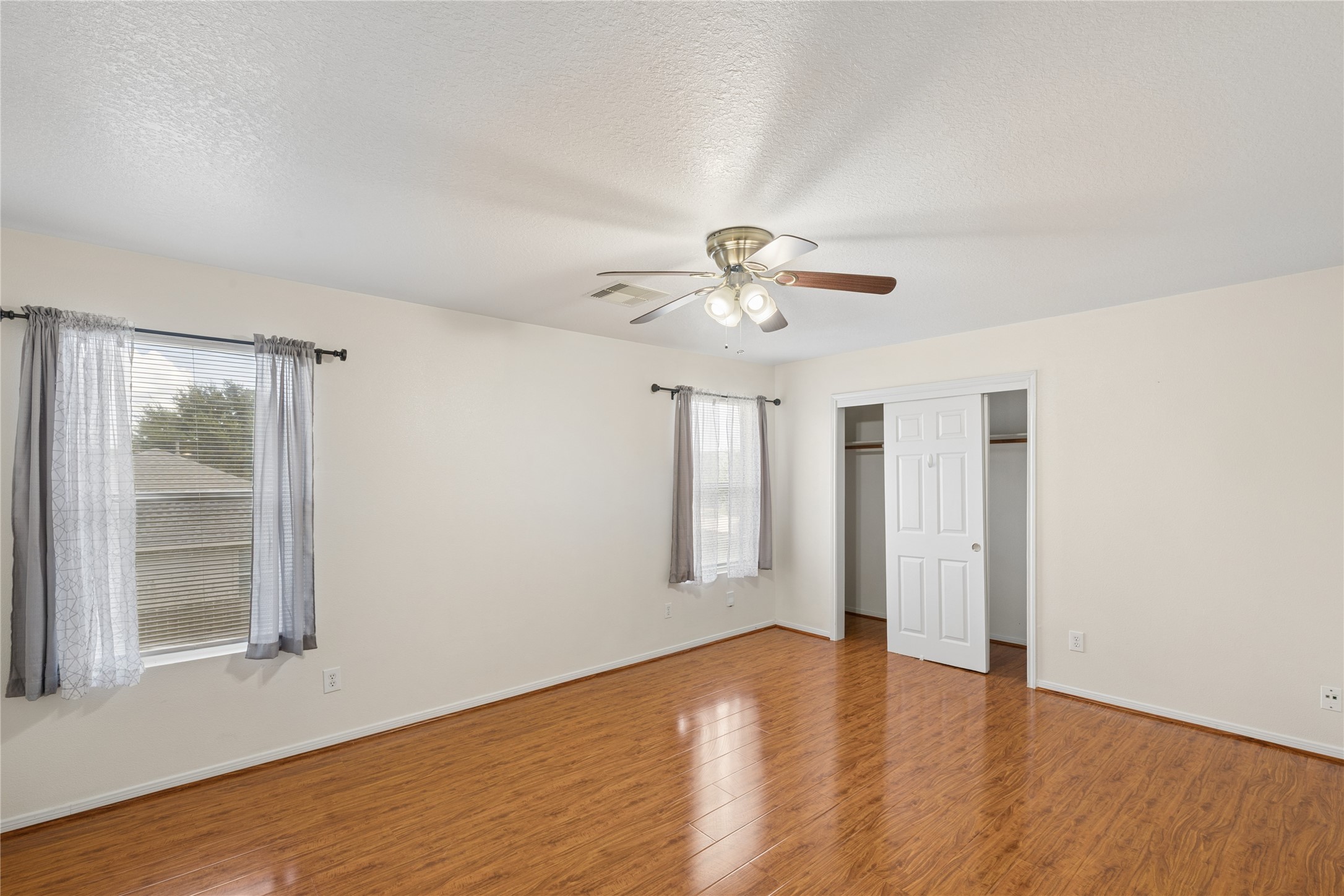 19514 Swan Valley Drive Property Photo 13