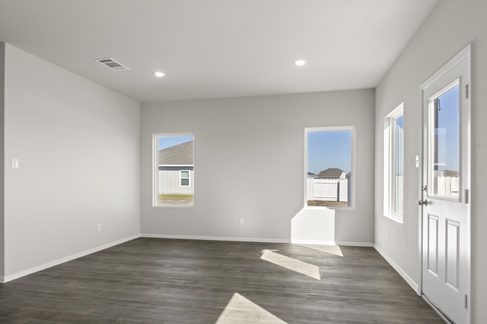 3013 Poplar Bluff Road Property Photo 8