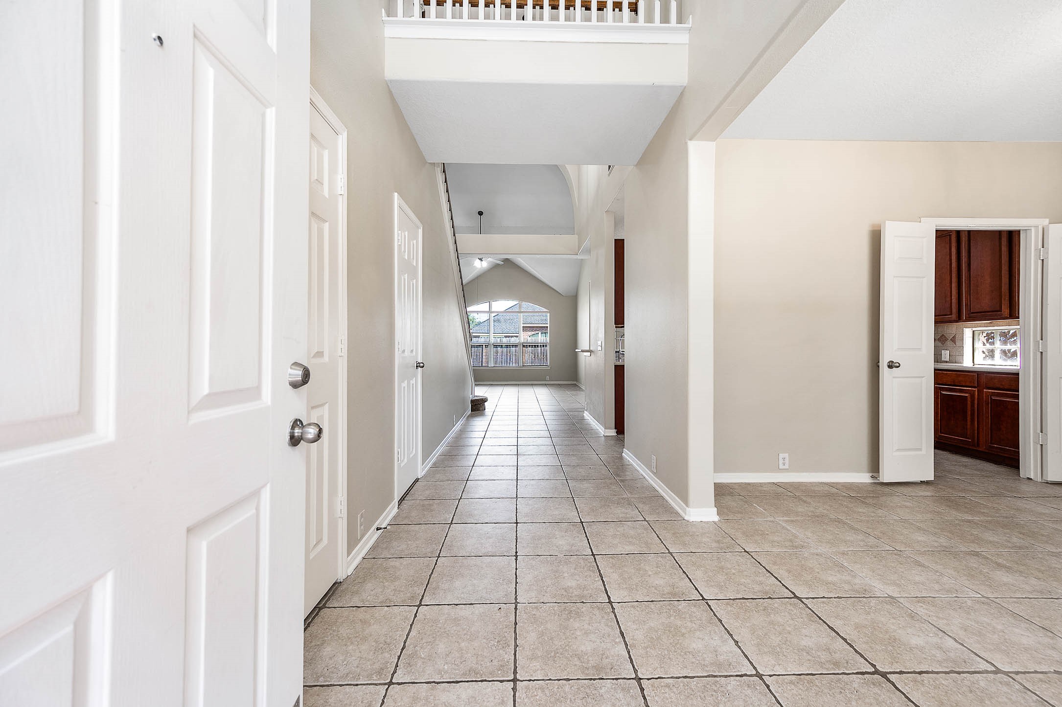 2511 Sunlight Lane Property Photo 4