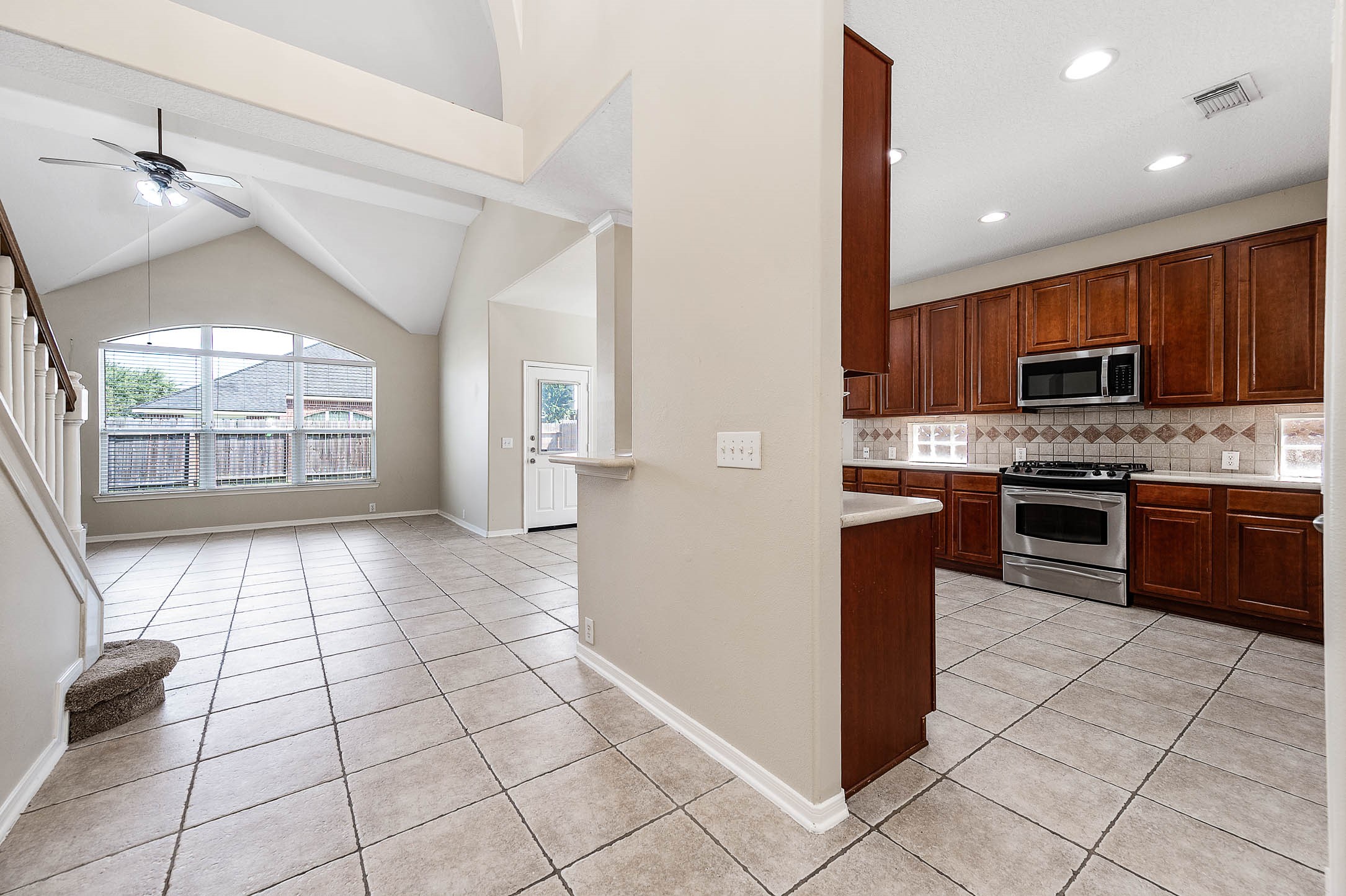 2511 Sunlight Lane Property Photo 6