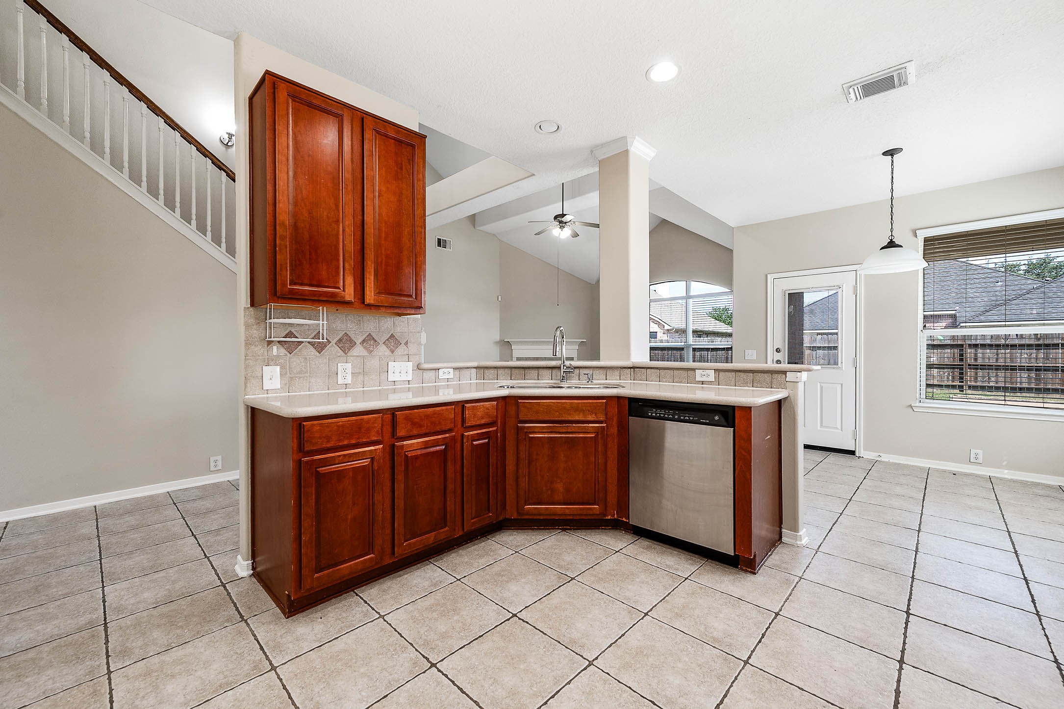 2511 Sunlight Lane Property Photo 13