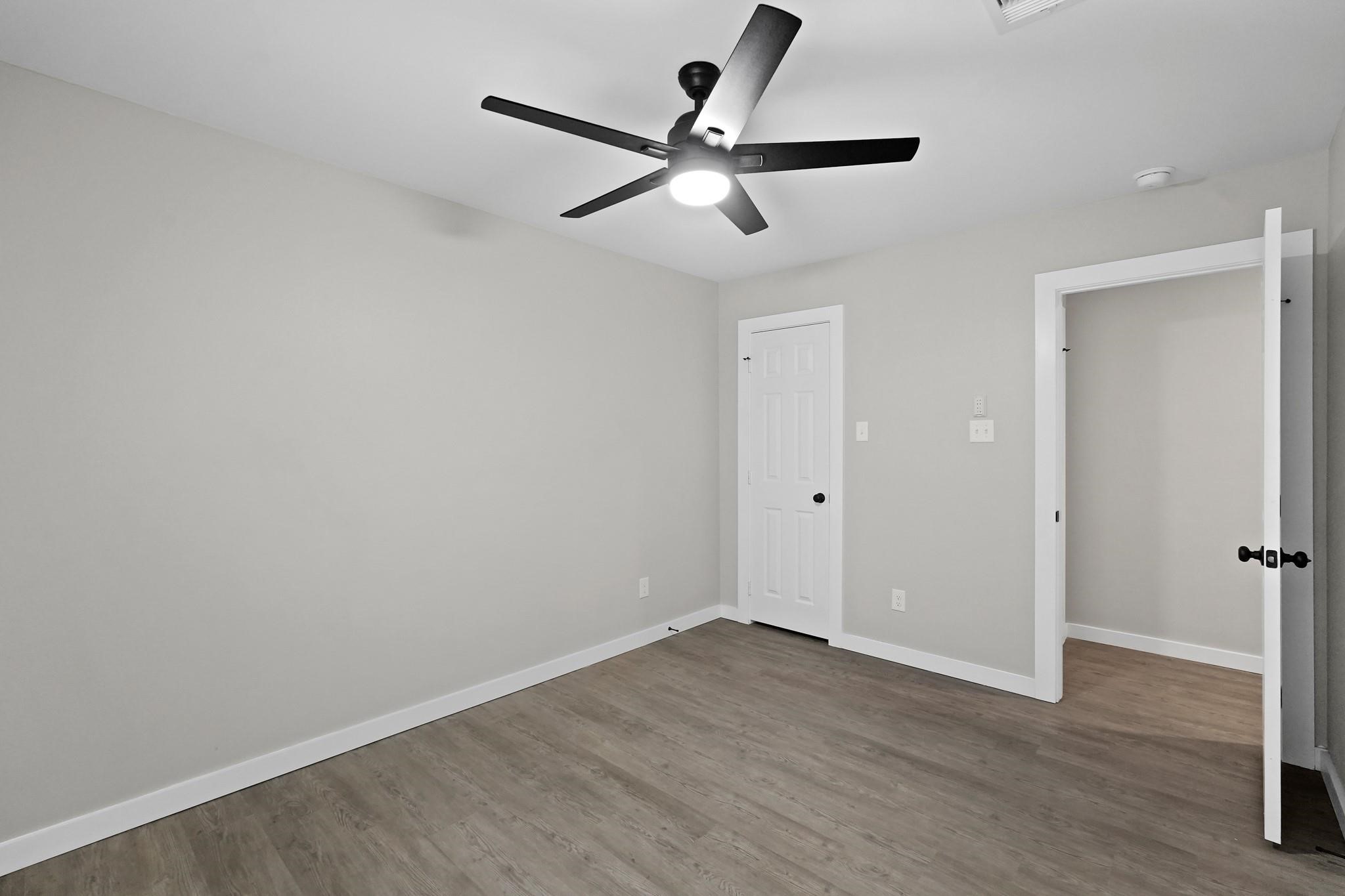 6121 Ridgemont Street A Property Photo 6