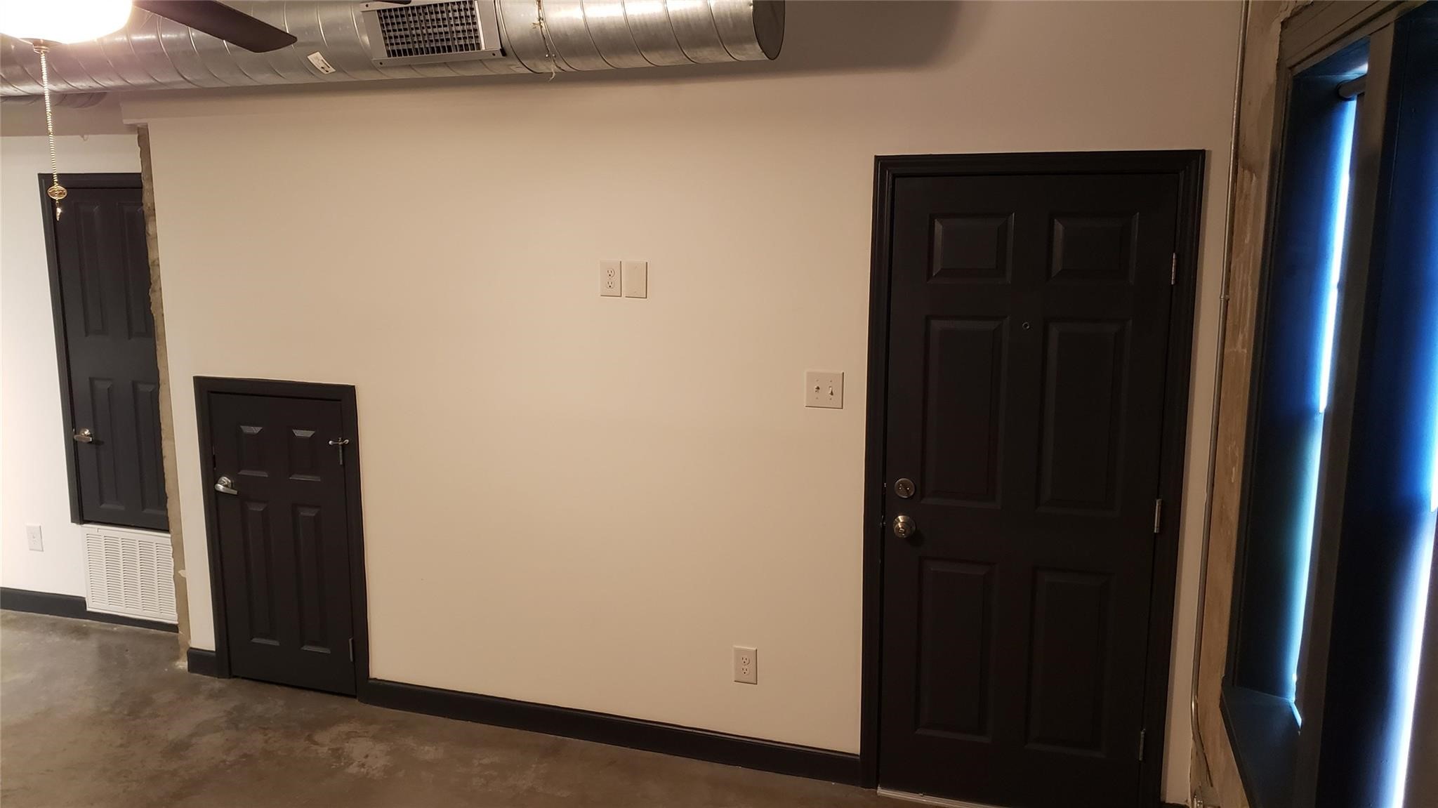6825 Avenue C Property Photo 6