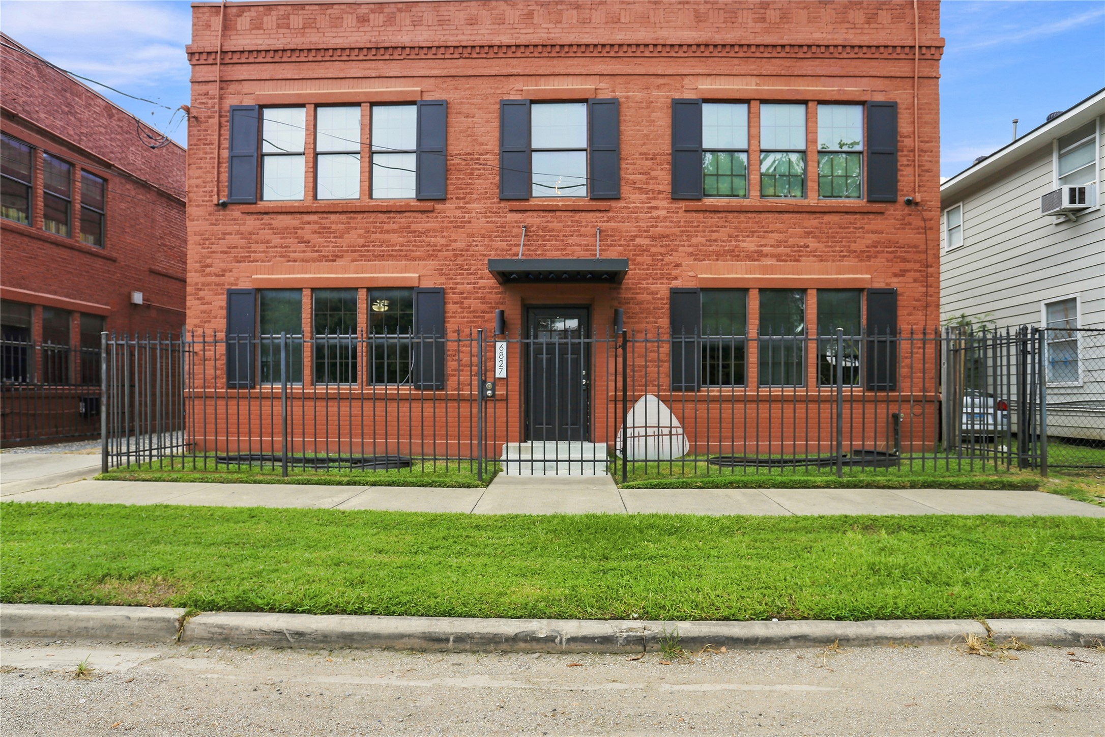 6825 Avenue C Property Photo 9