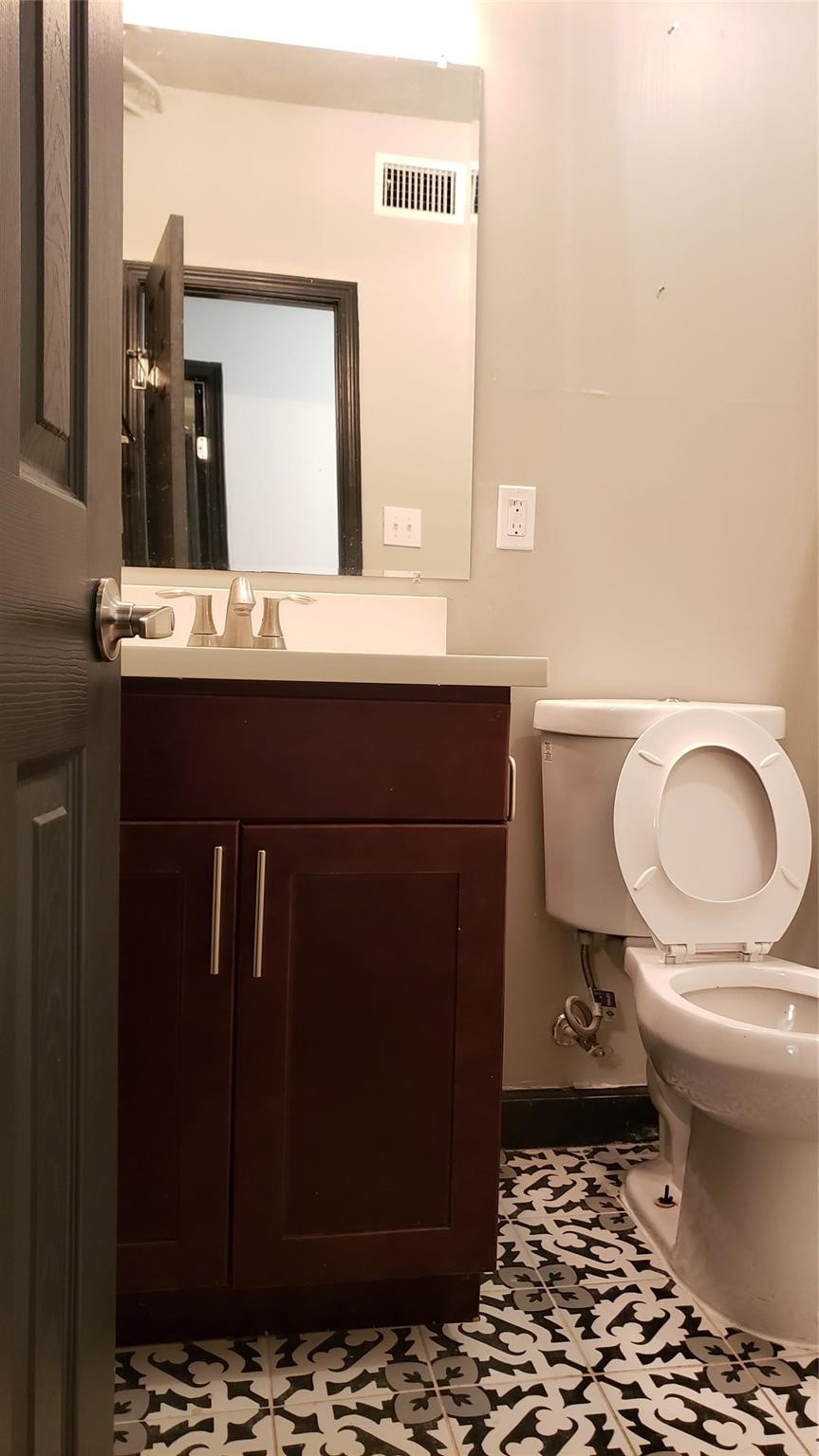 6825 Avenue C Property Photo 12