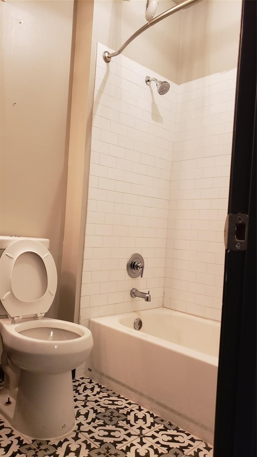 6825 Avenue C Property Photo 13