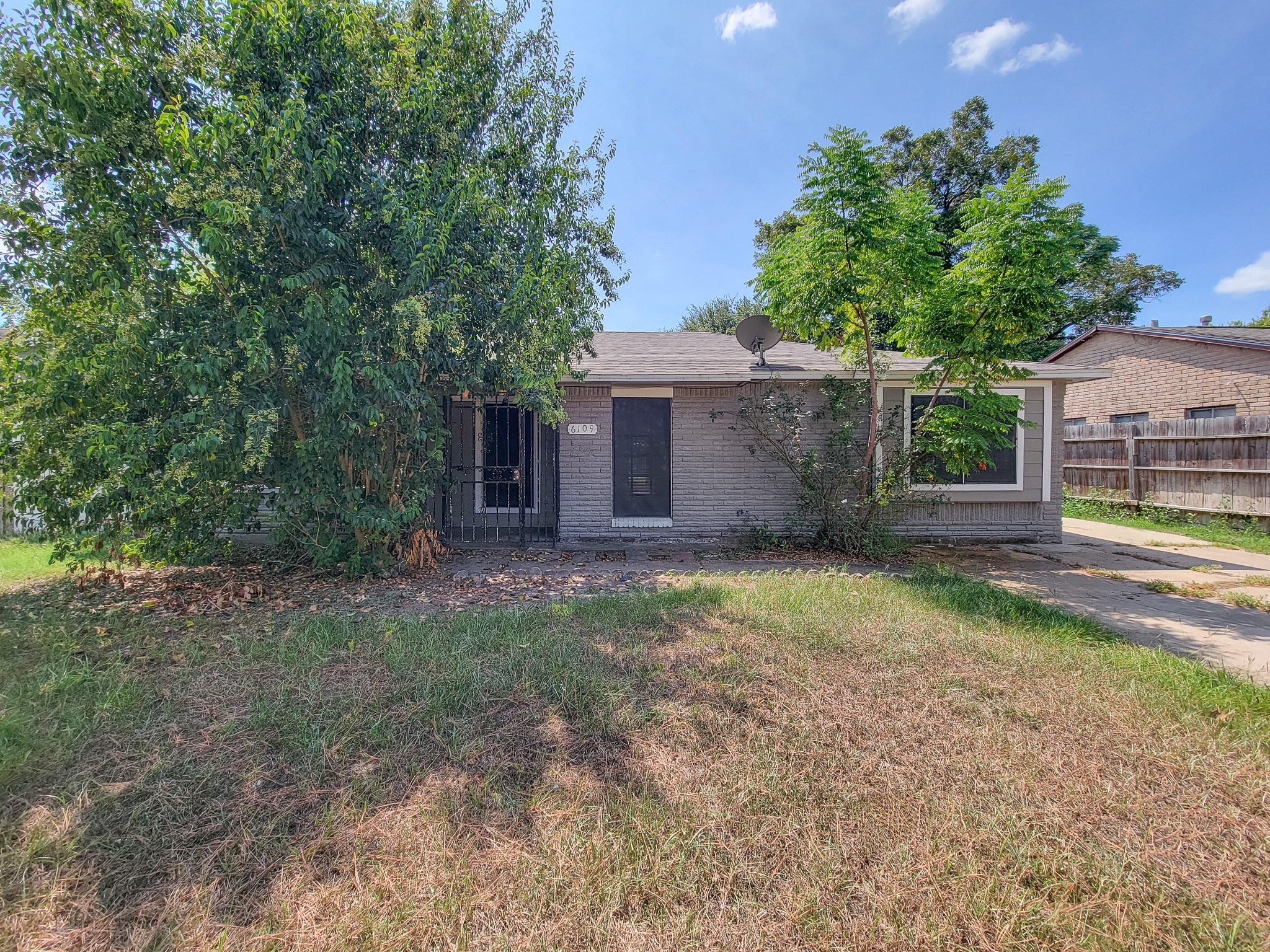 6109 Arthington Street Property Photo 1