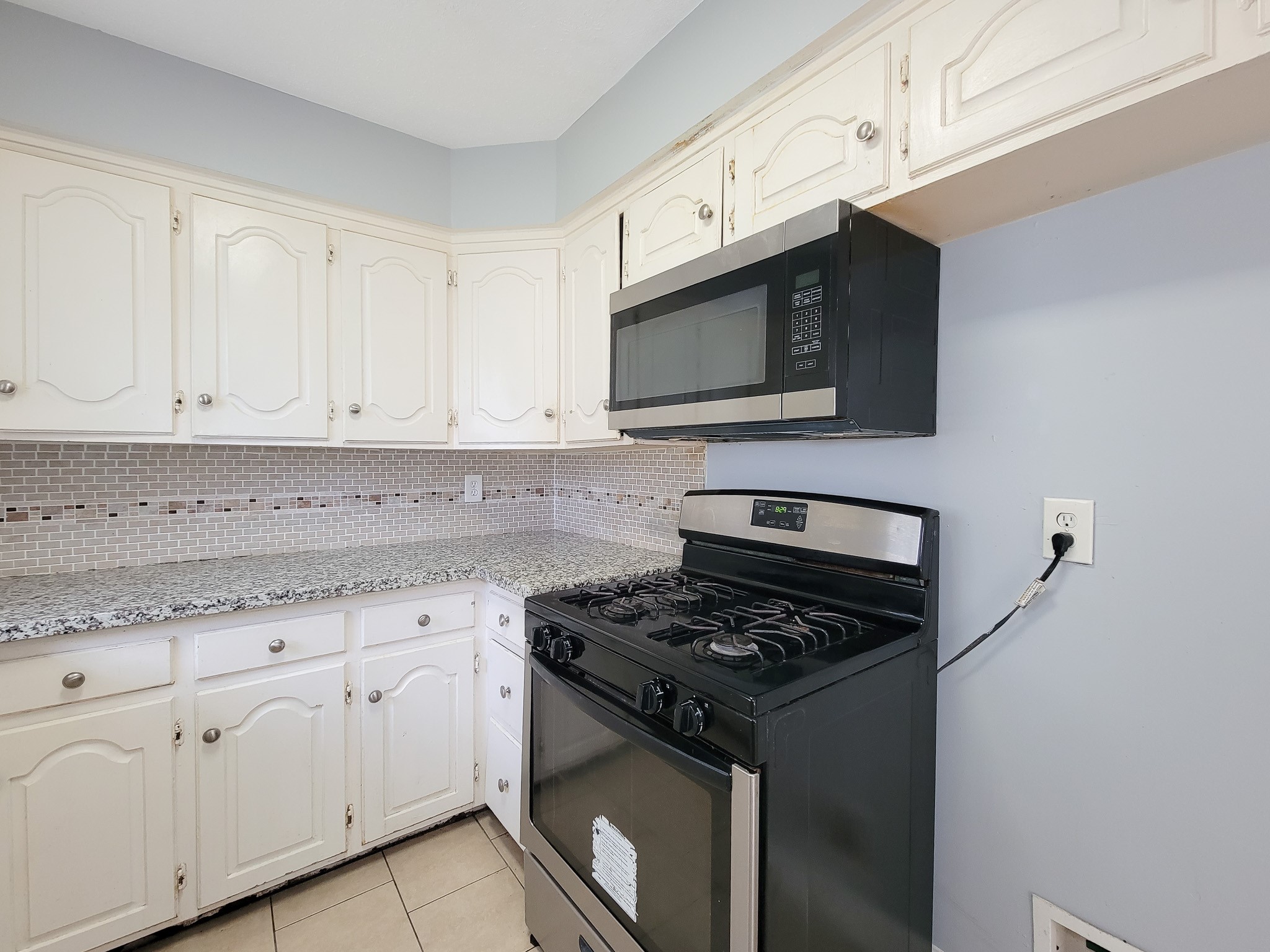 6109 Arthington Street Property Photo 19