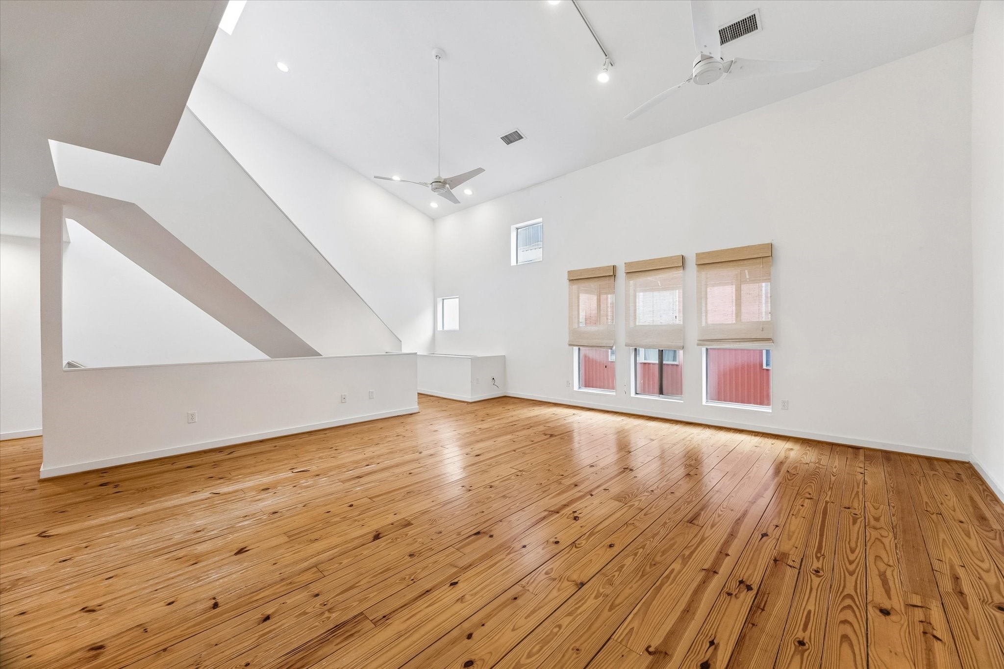 6130 Grand Boulevard Property Photo 26