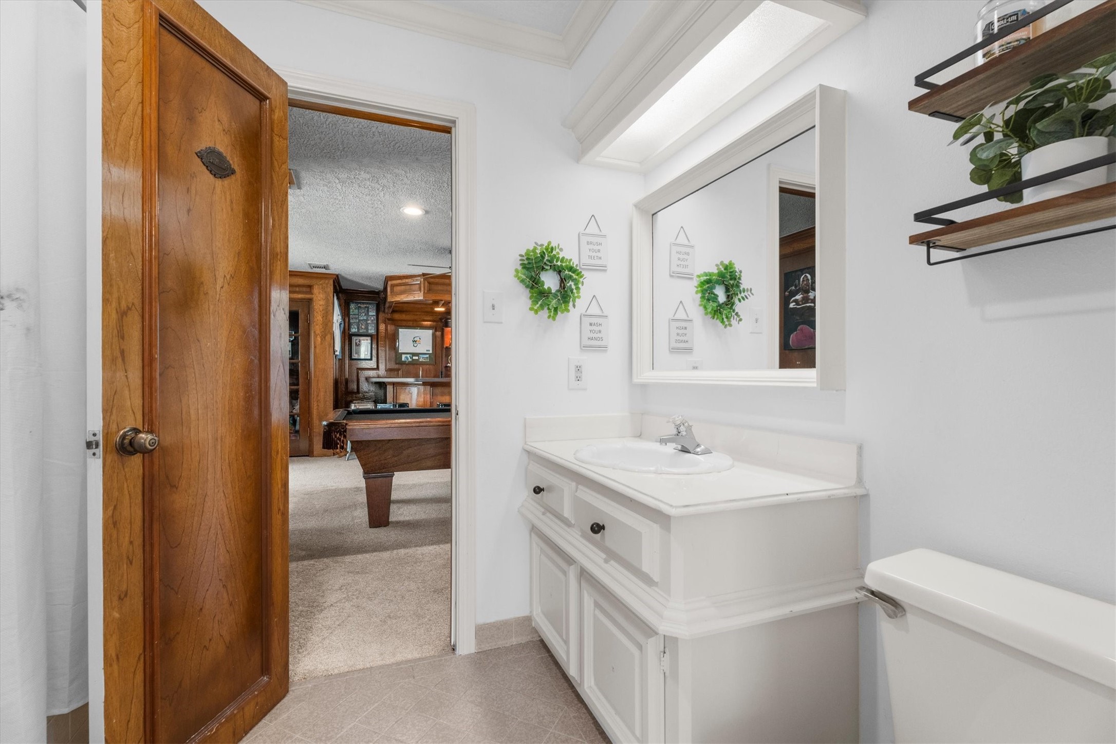 16023 Mickleham Drive Property Photo 31