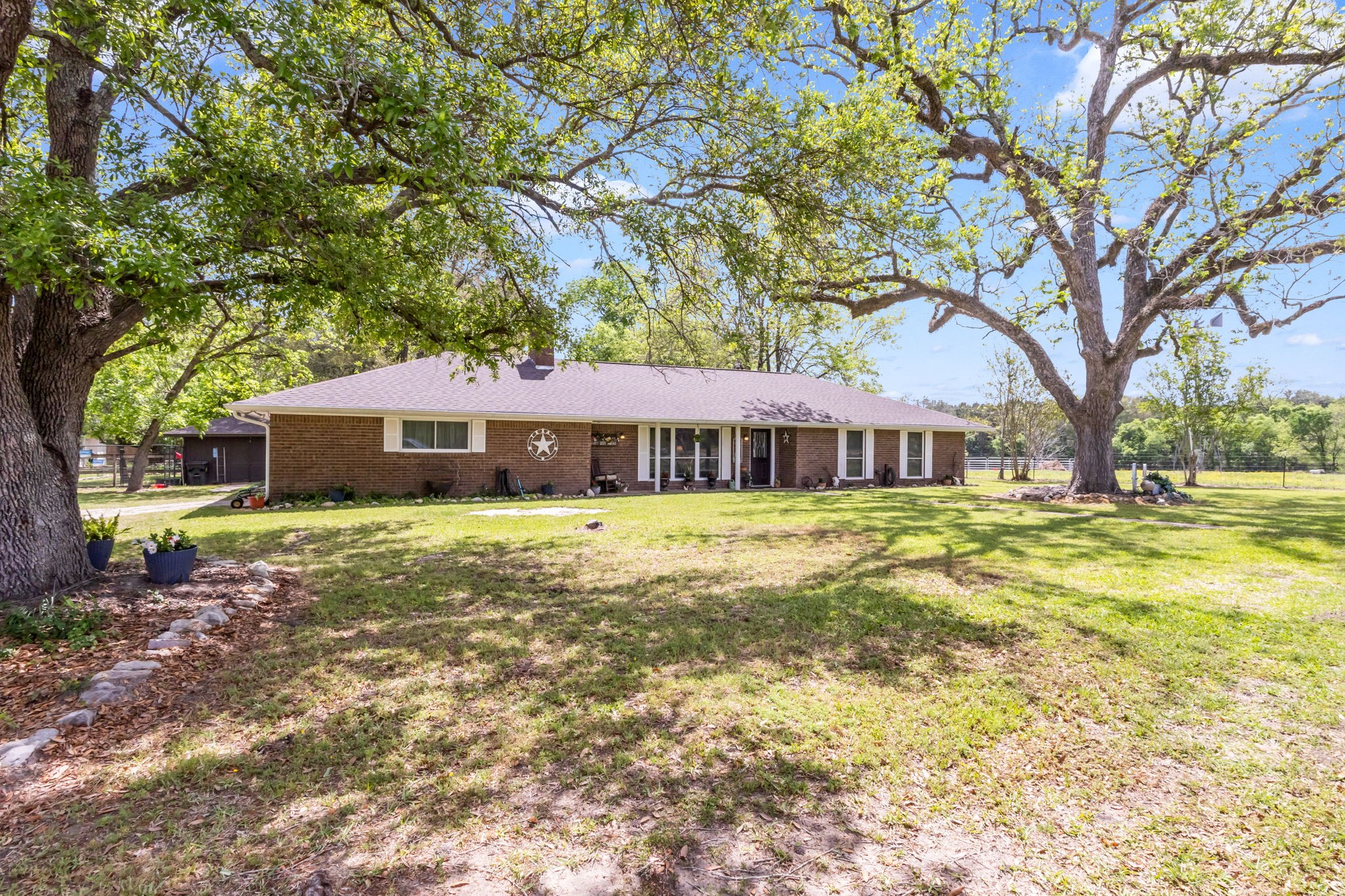209 Camden Road Property Photo 6