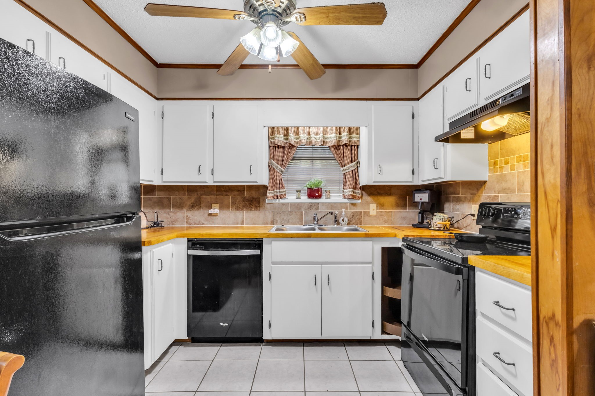 209 Camden Road Property Photo 35