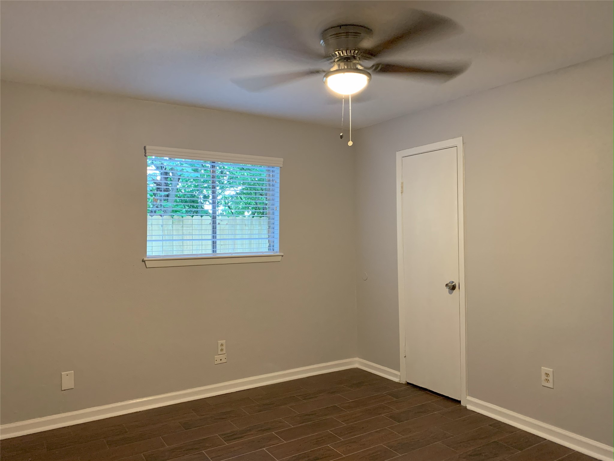 3325 Scotch Moss Lane Property Photo 14