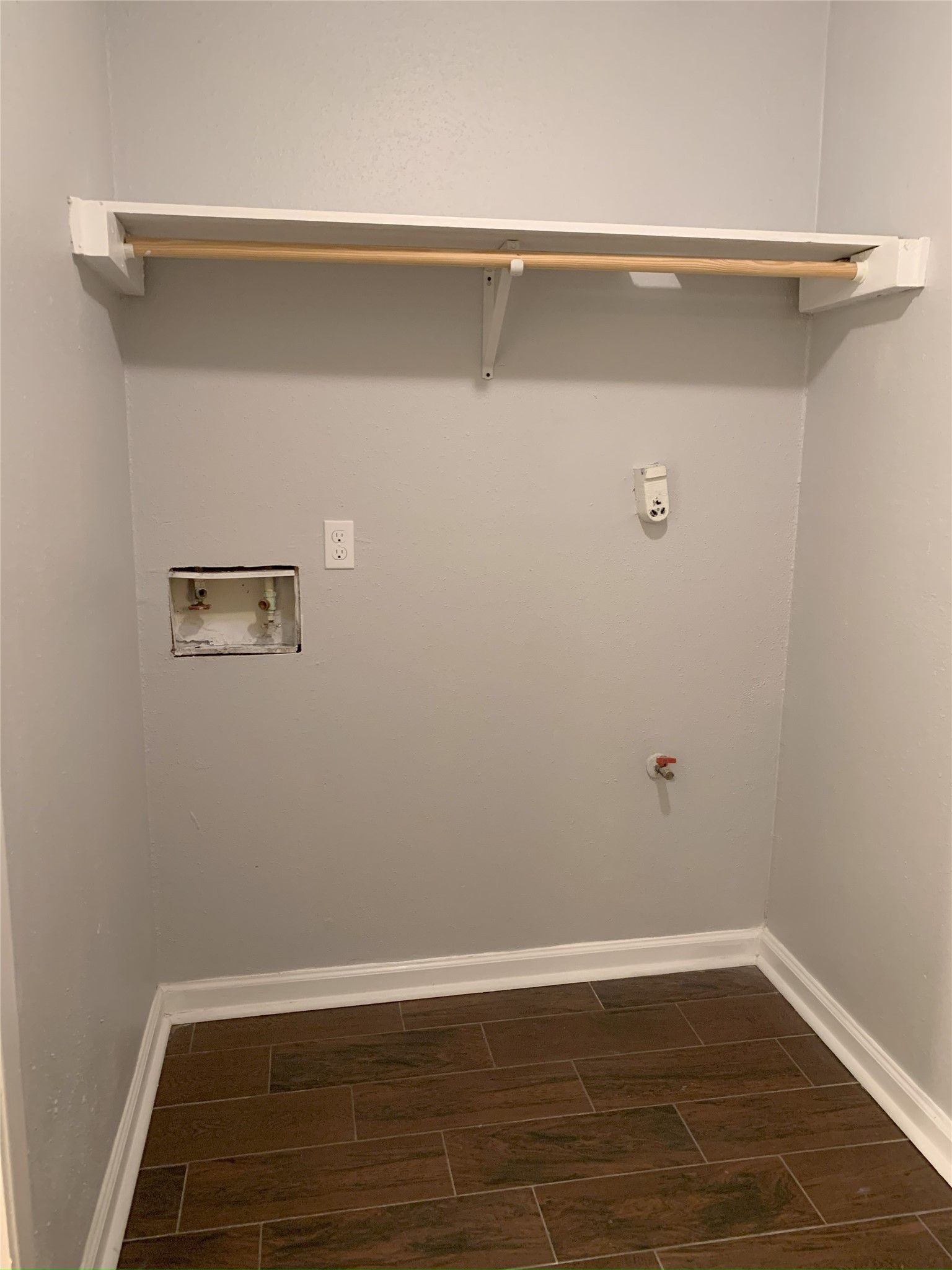 3325 Scotch Moss Lane Property Photo 15