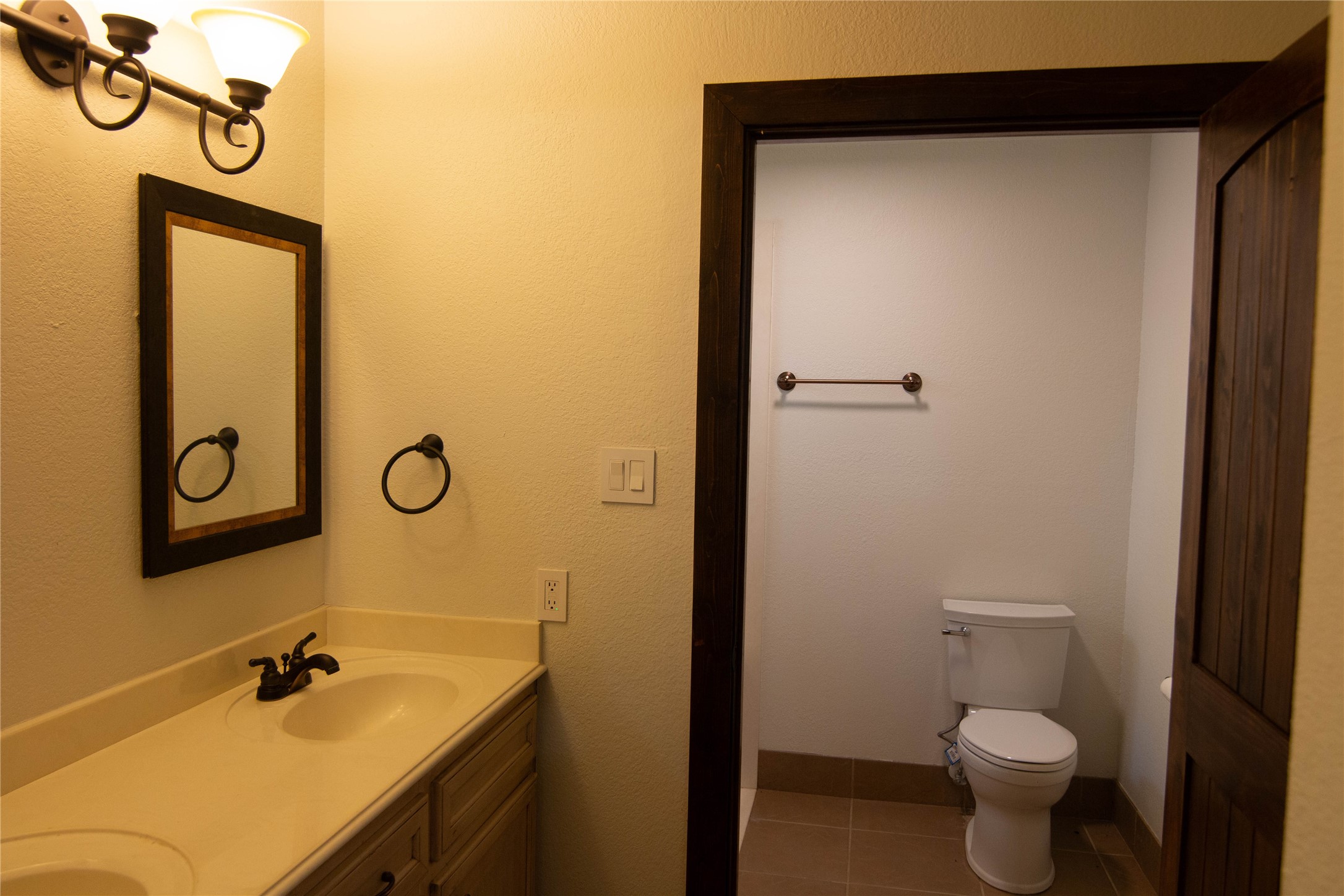 29511a Turnbury Village Drive Property Photo 12