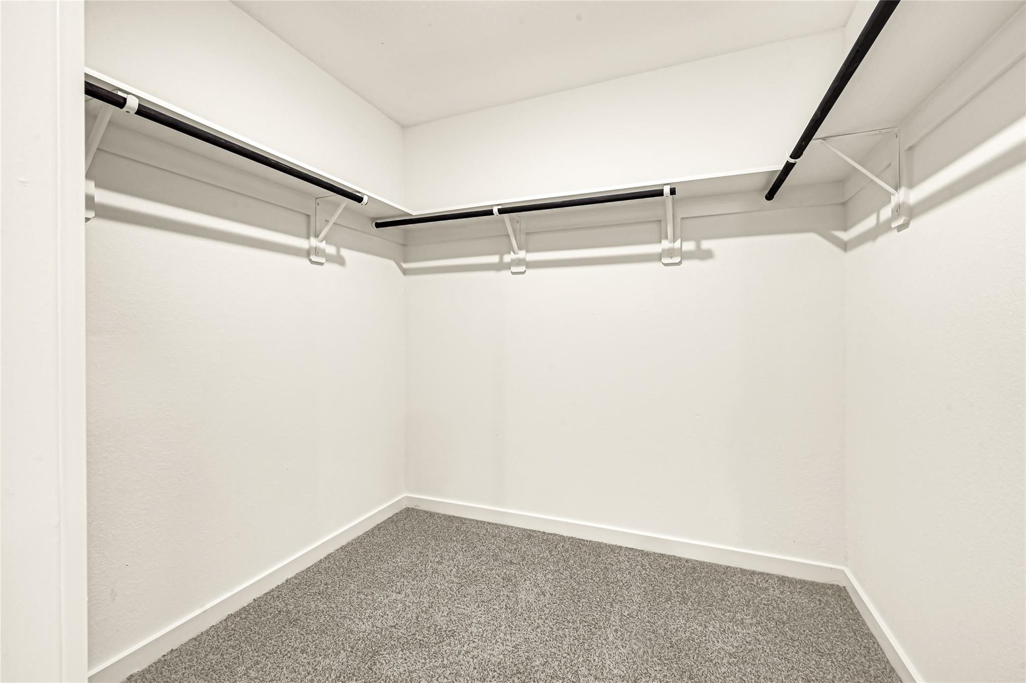 6803 Canyon Breeze Drive Property Photo 13