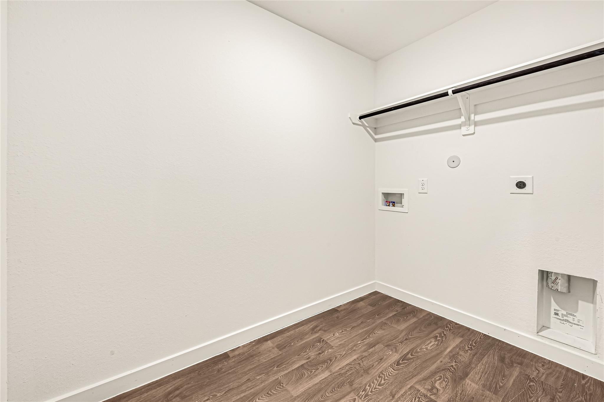 6803 Canyon Breeze Drive Property Photo 15