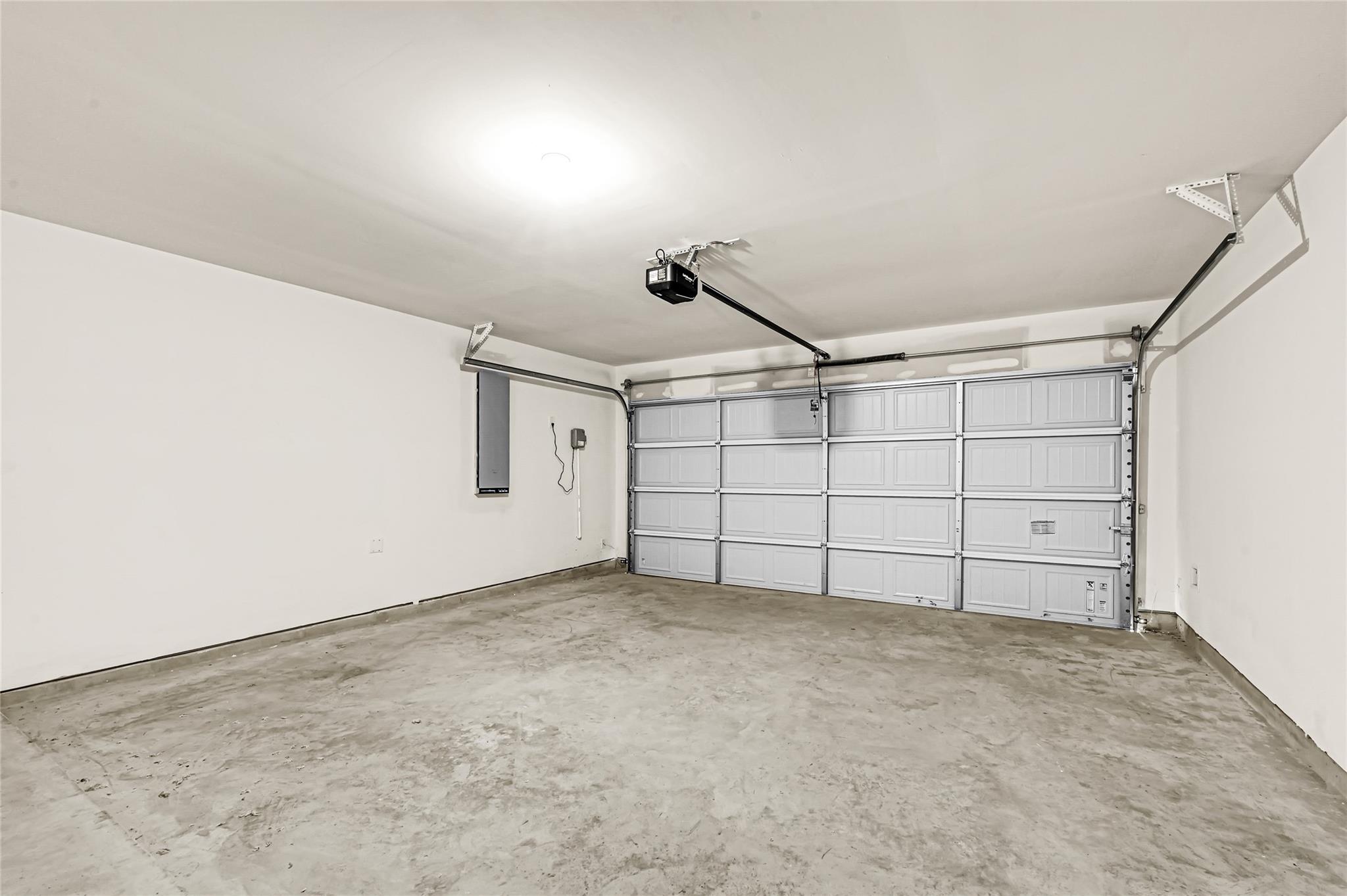 6803 Canyon Breeze Drive Property Photo 16