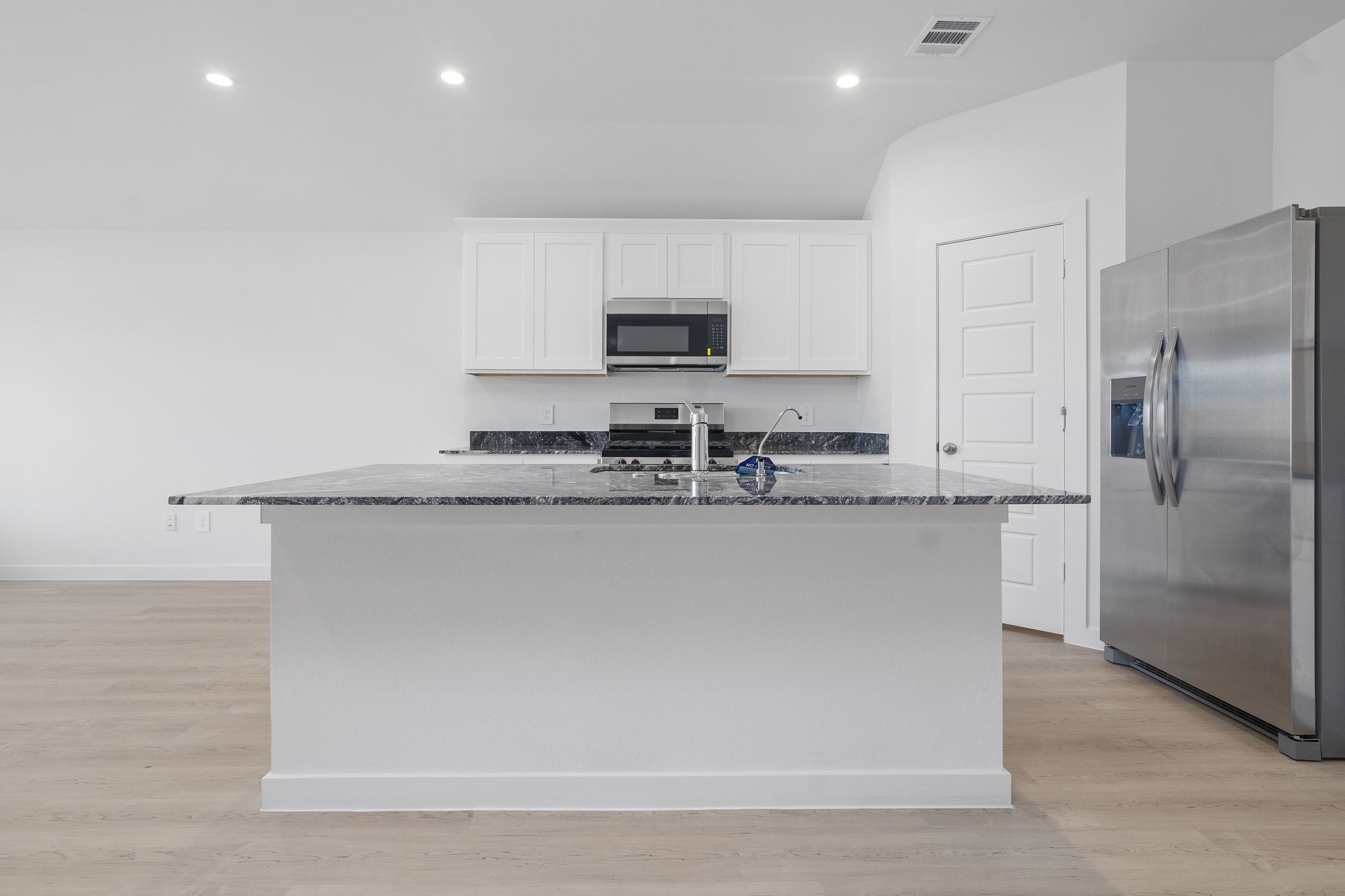 2511 Peacock Ore Property Photo 3