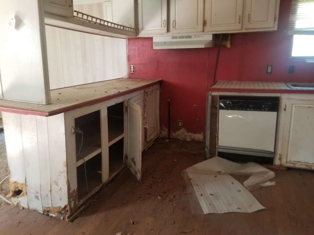 116 Trailwood Drive Property Photo 7